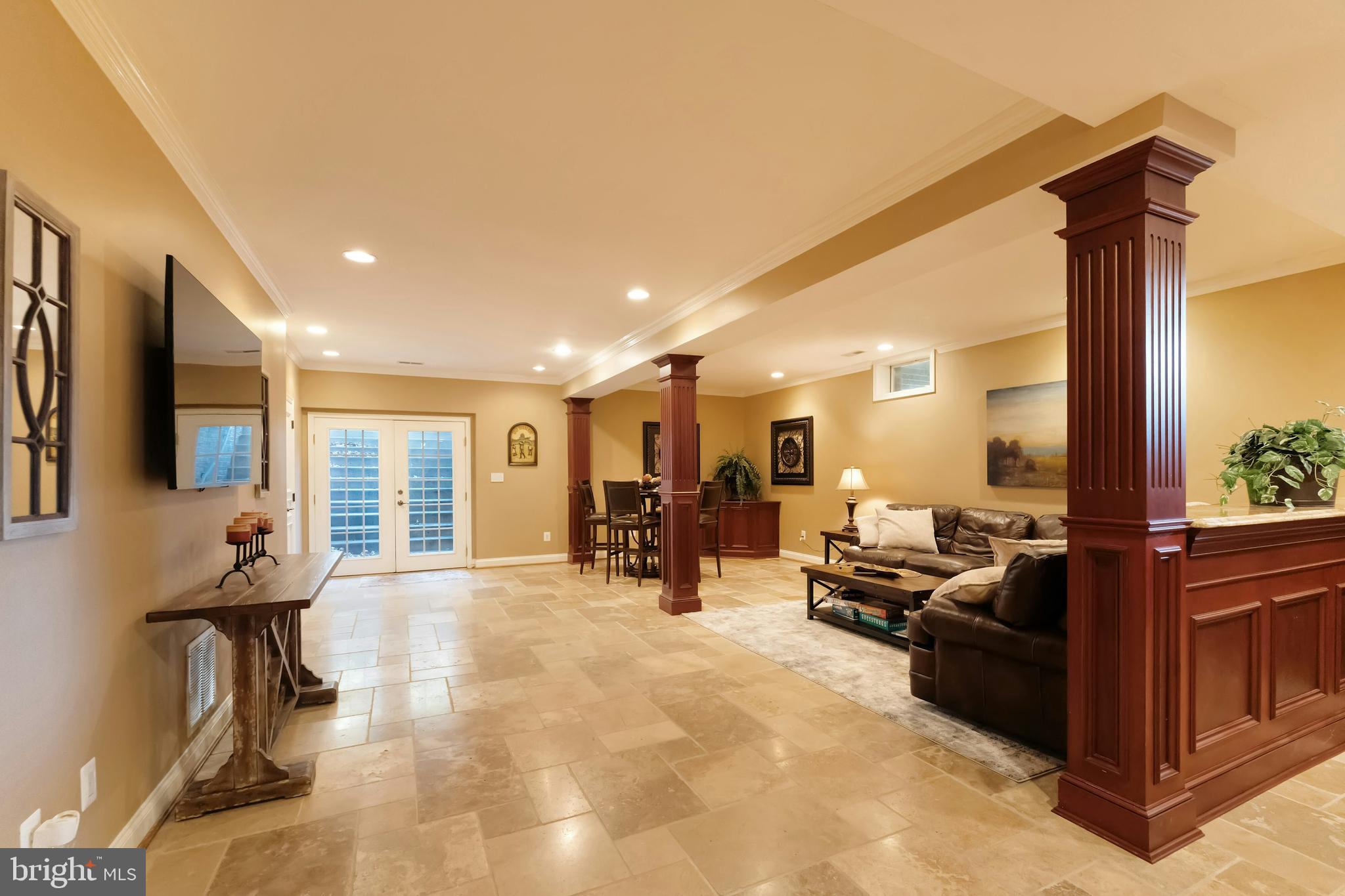 BELMONT COUNTRY CLUB - Residential