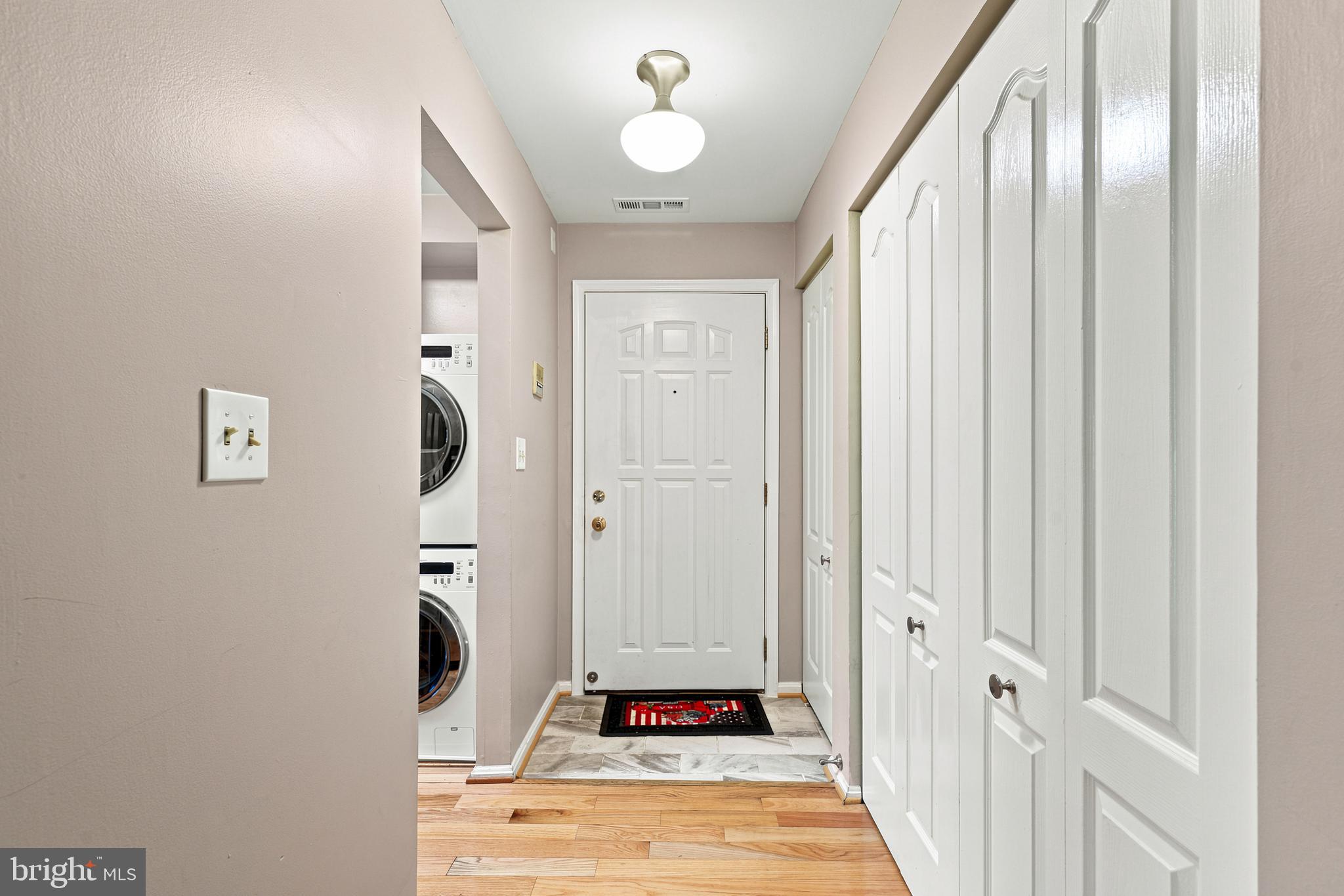 MONTGOMERY RUN - Residential