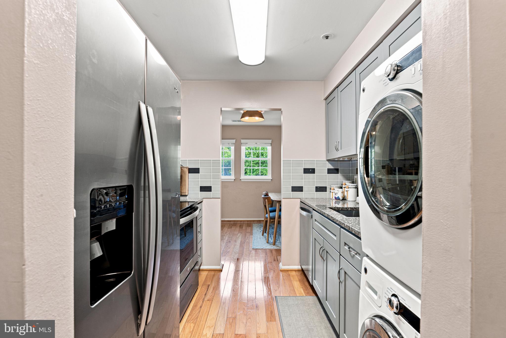 MONTGOMERY RUN - Residential