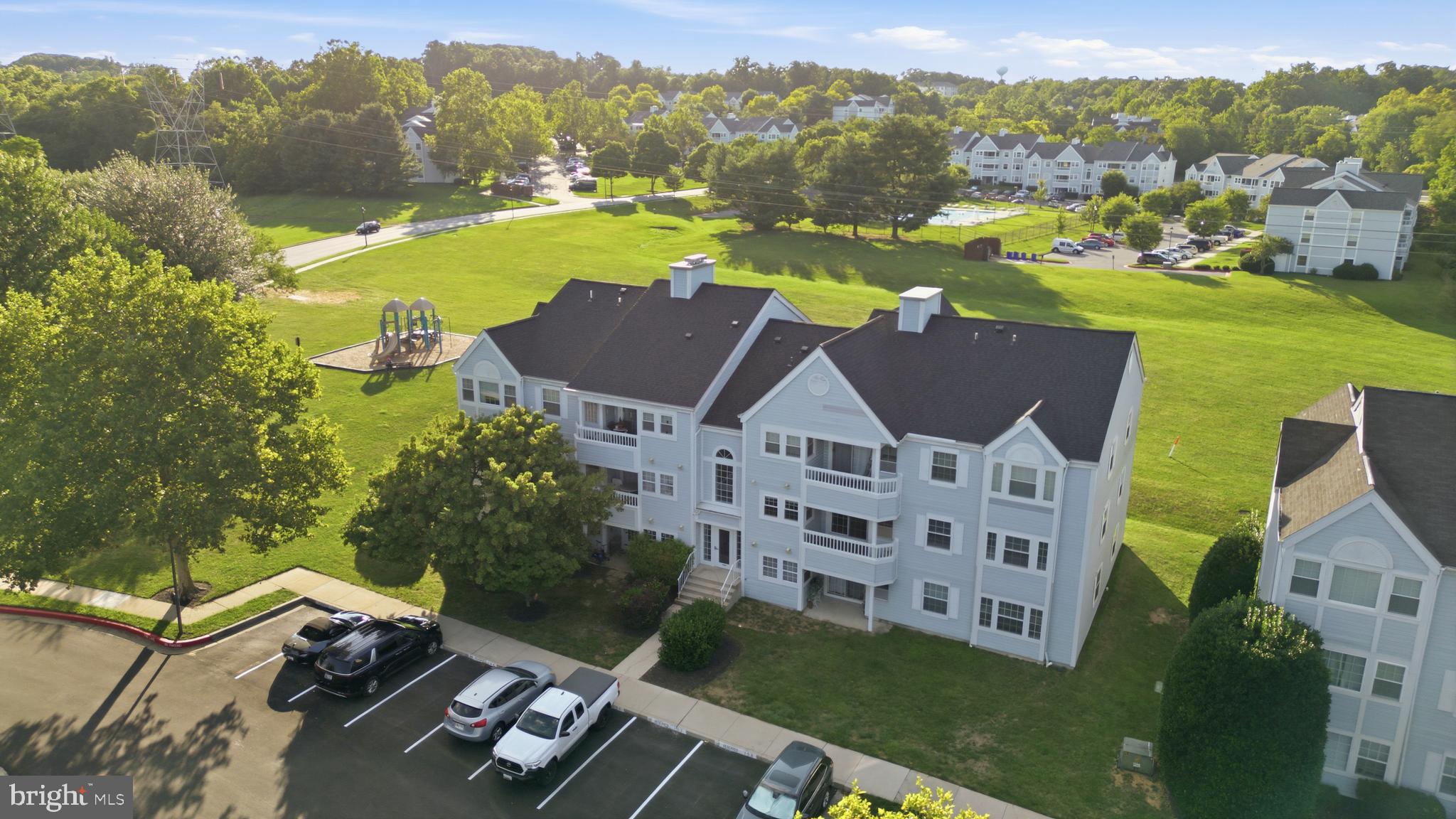 MONTGOMERY RUN - Residential