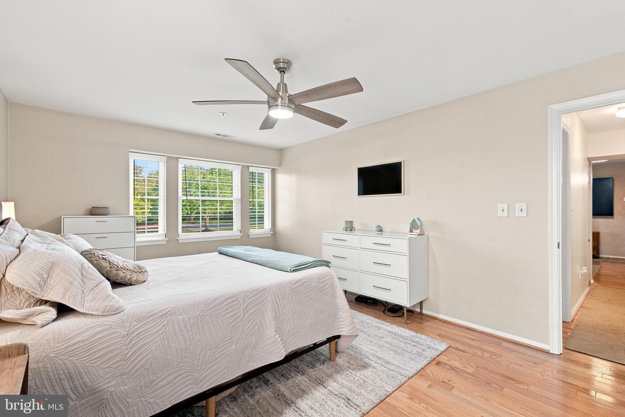 MONTGOMERY RUN - Residential