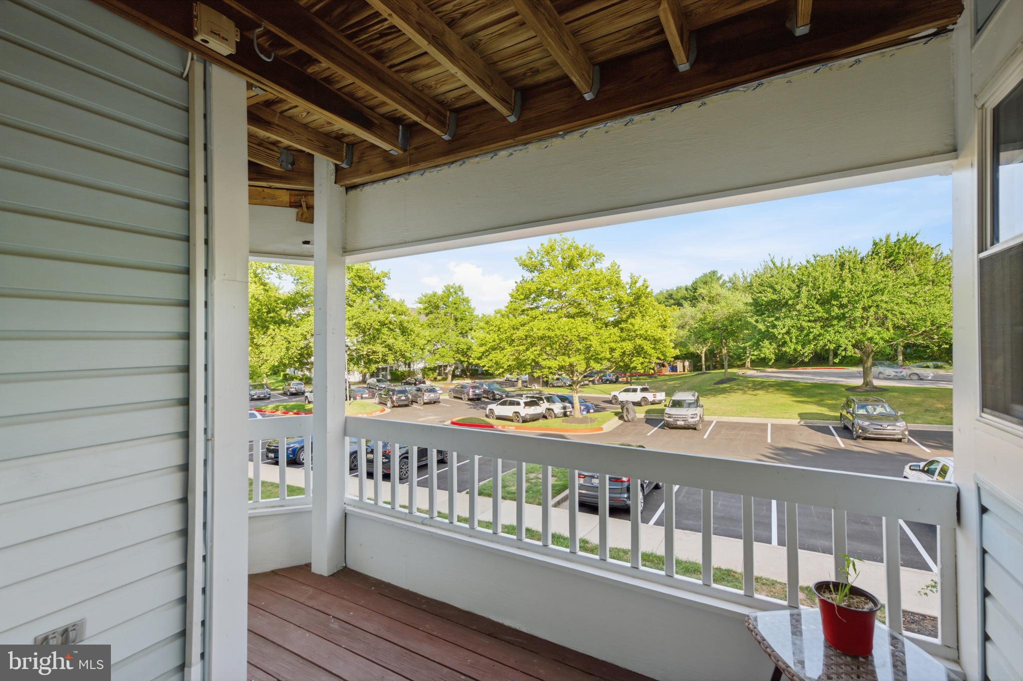 MONTGOMERY RUN - Residential