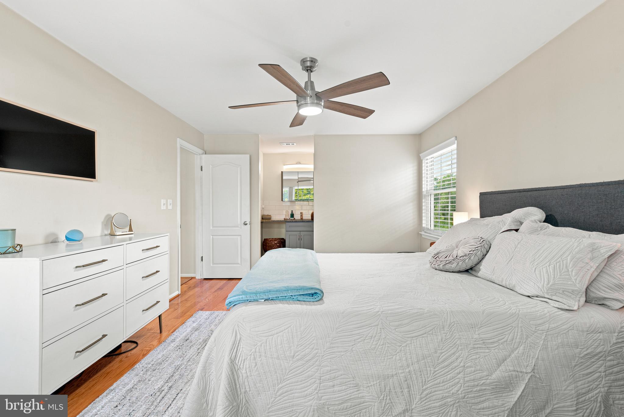 MONTGOMERY RUN - Residential