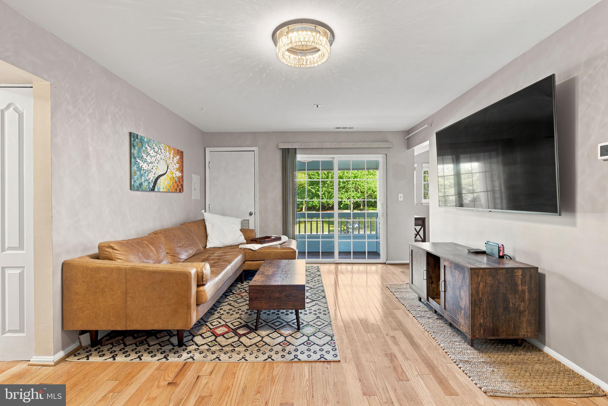 MONTGOMERY RUN - Residential