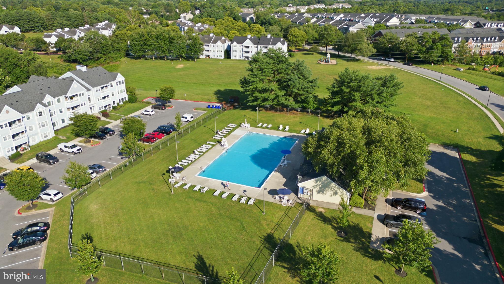 MONTGOMERY RUN - Residential