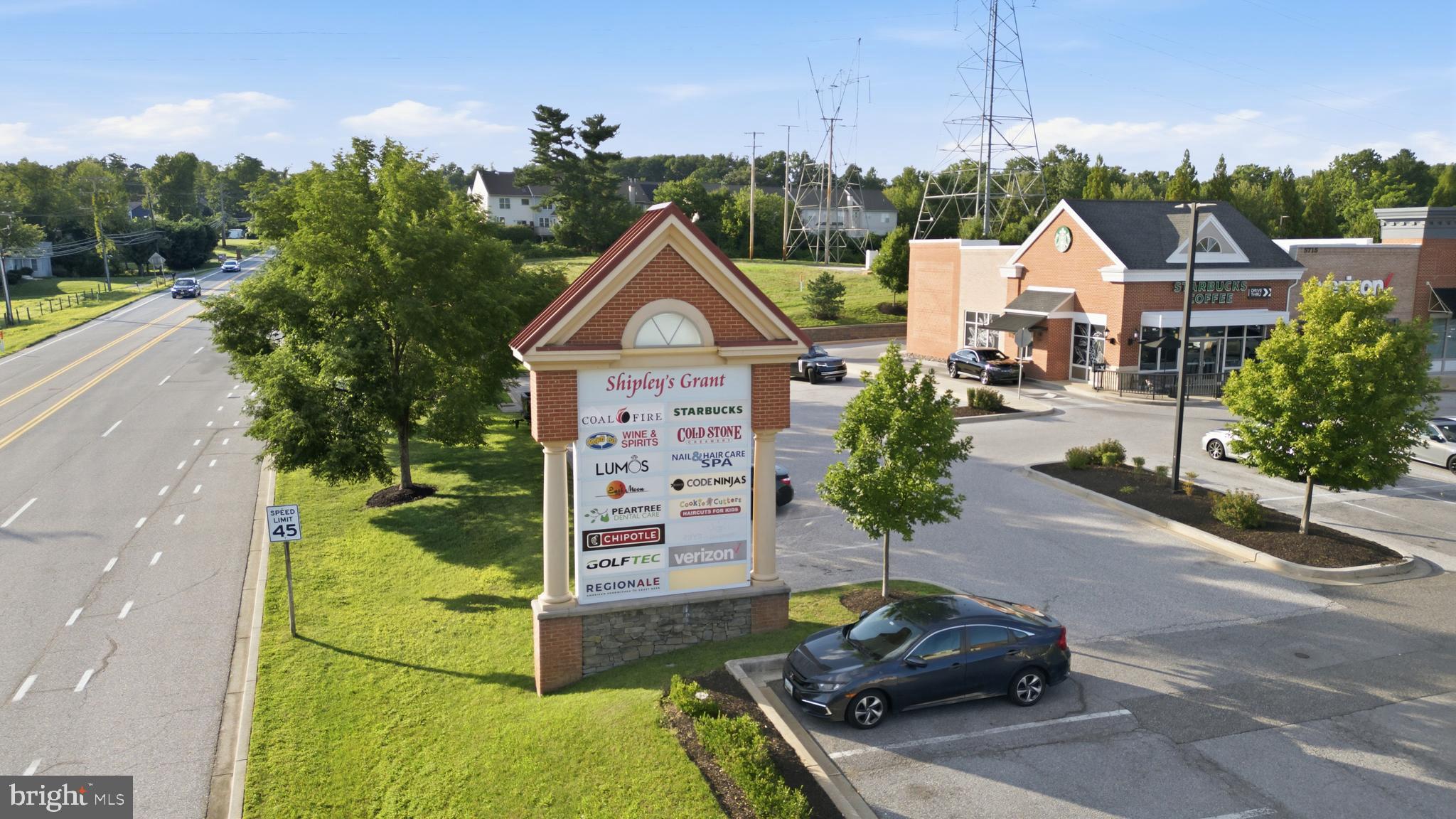 MONTGOMERY RUN - Residential