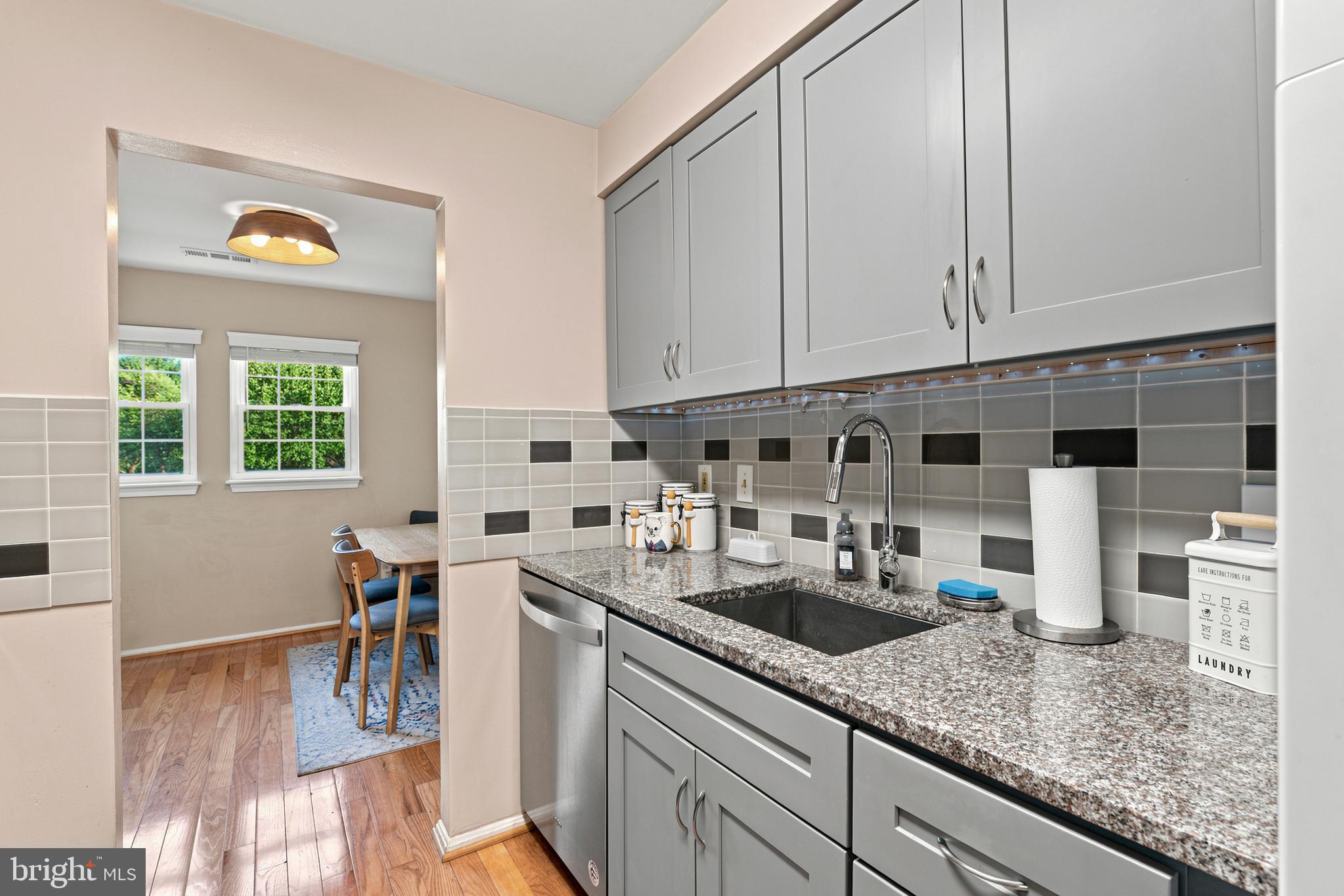 MONTGOMERY RUN - Residential