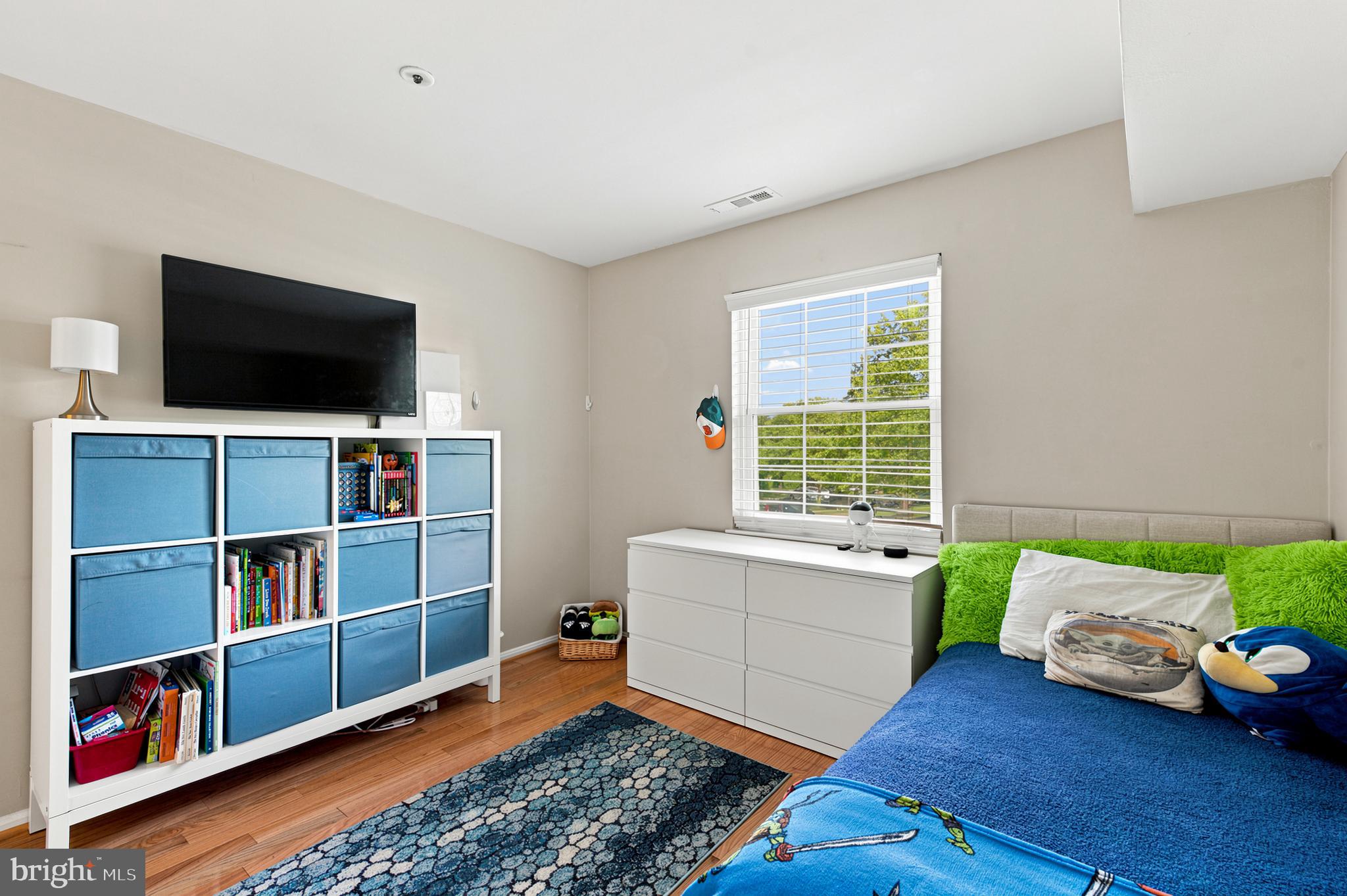 MONTGOMERY RUN - Residential