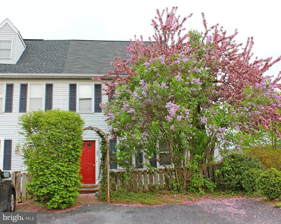 Here is your chance to build some sweat equity.  Home needs cosmetic help.  3 bedrooms, partially finished basement, large covered patio.  Home is not in flood plain and backs up to preserved farm.  Roof 10 yrs old and all new plumbing.