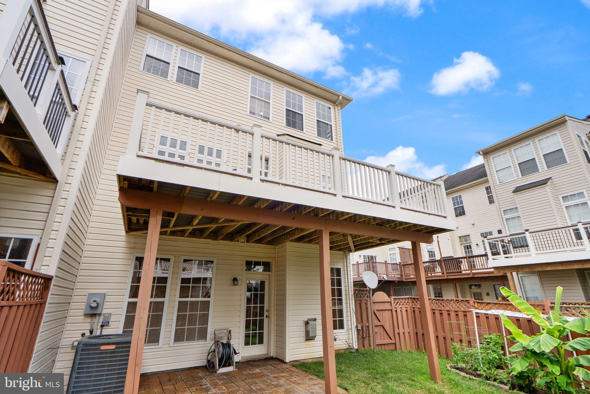 BROADLANDS SOUTH - Residential