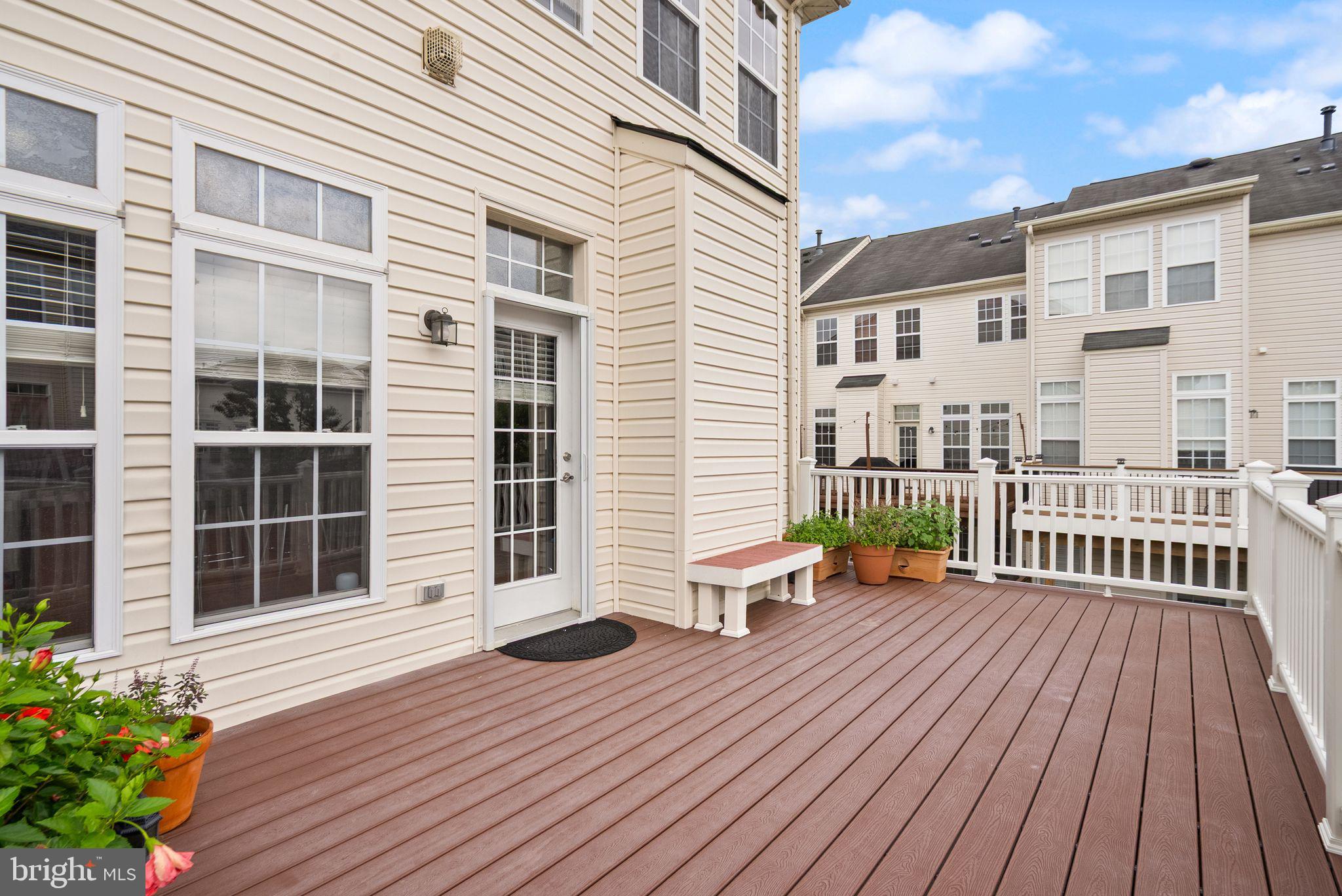 BROADLANDS SOUTH - Residential