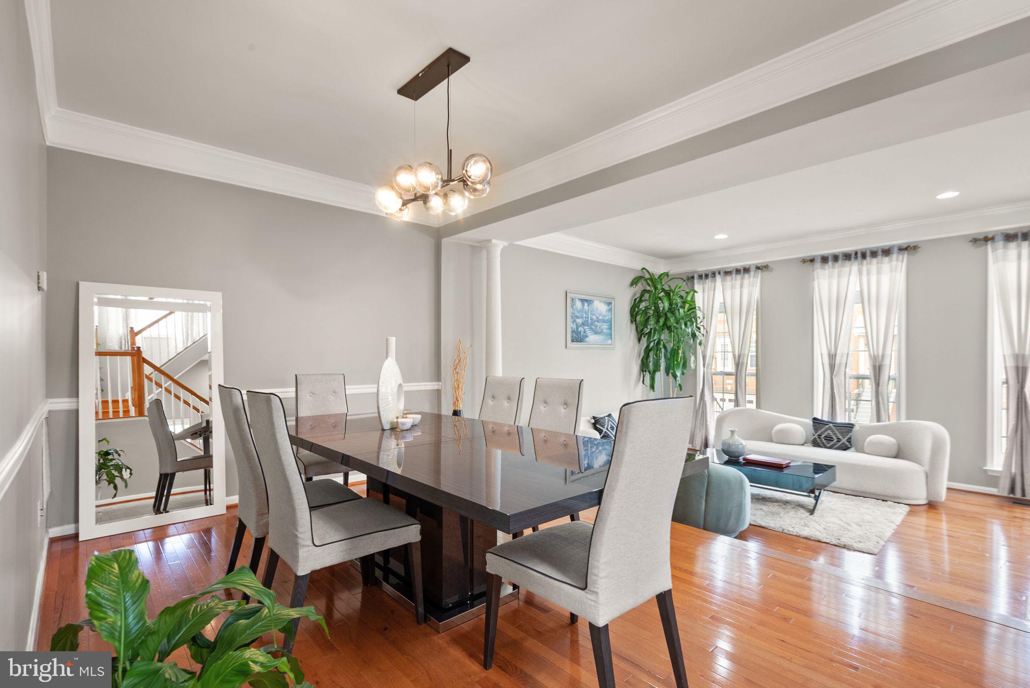 BROADLANDS SOUTH - Residential