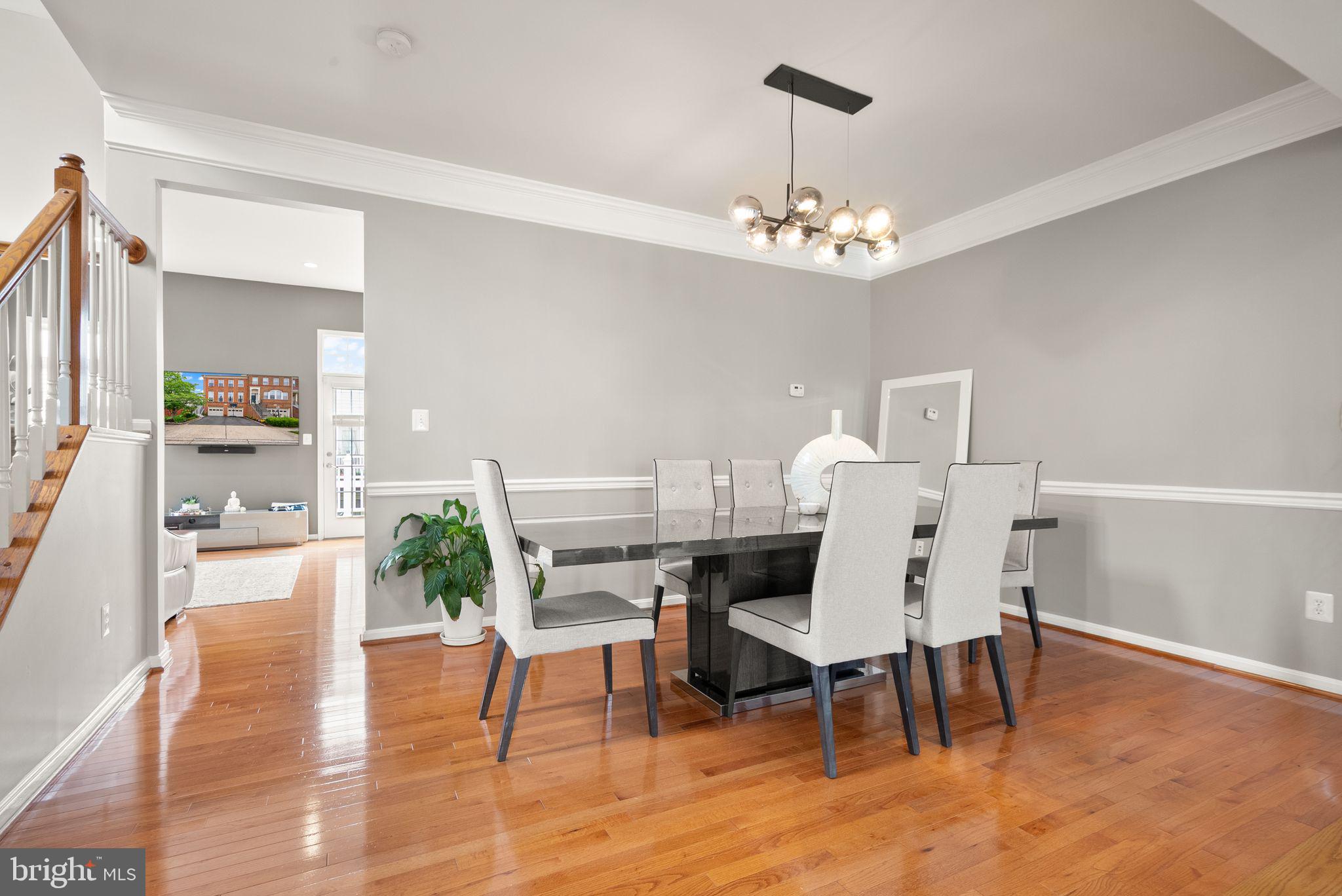 BROADLANDS SOUTH - Residential