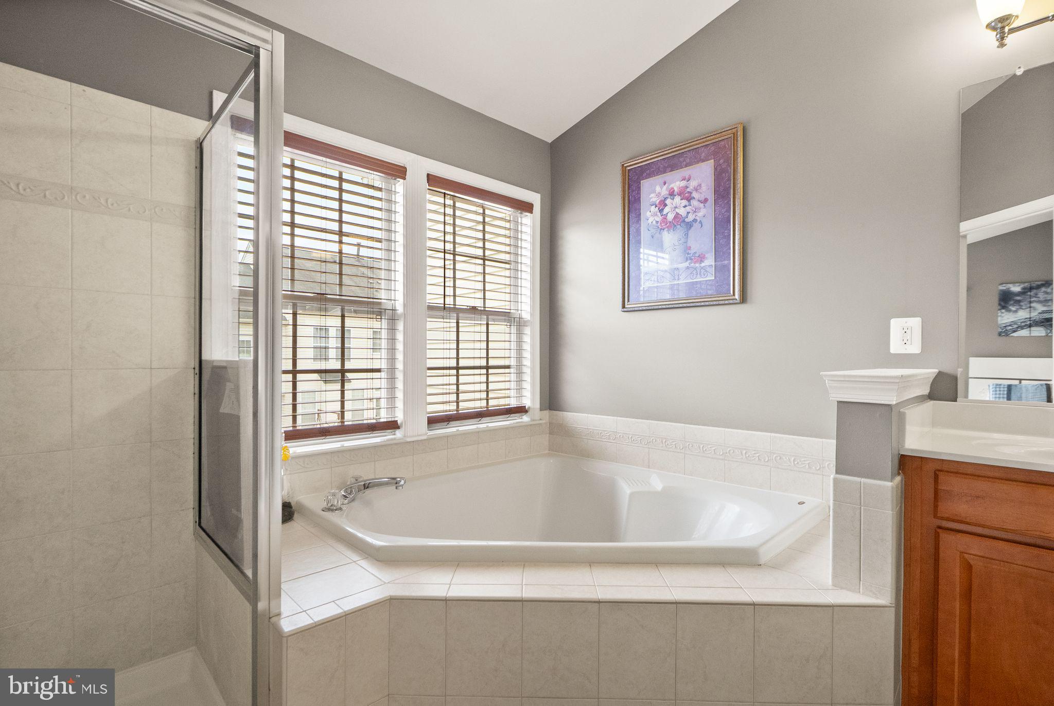 BROADLANDS SOUTH - Residential
