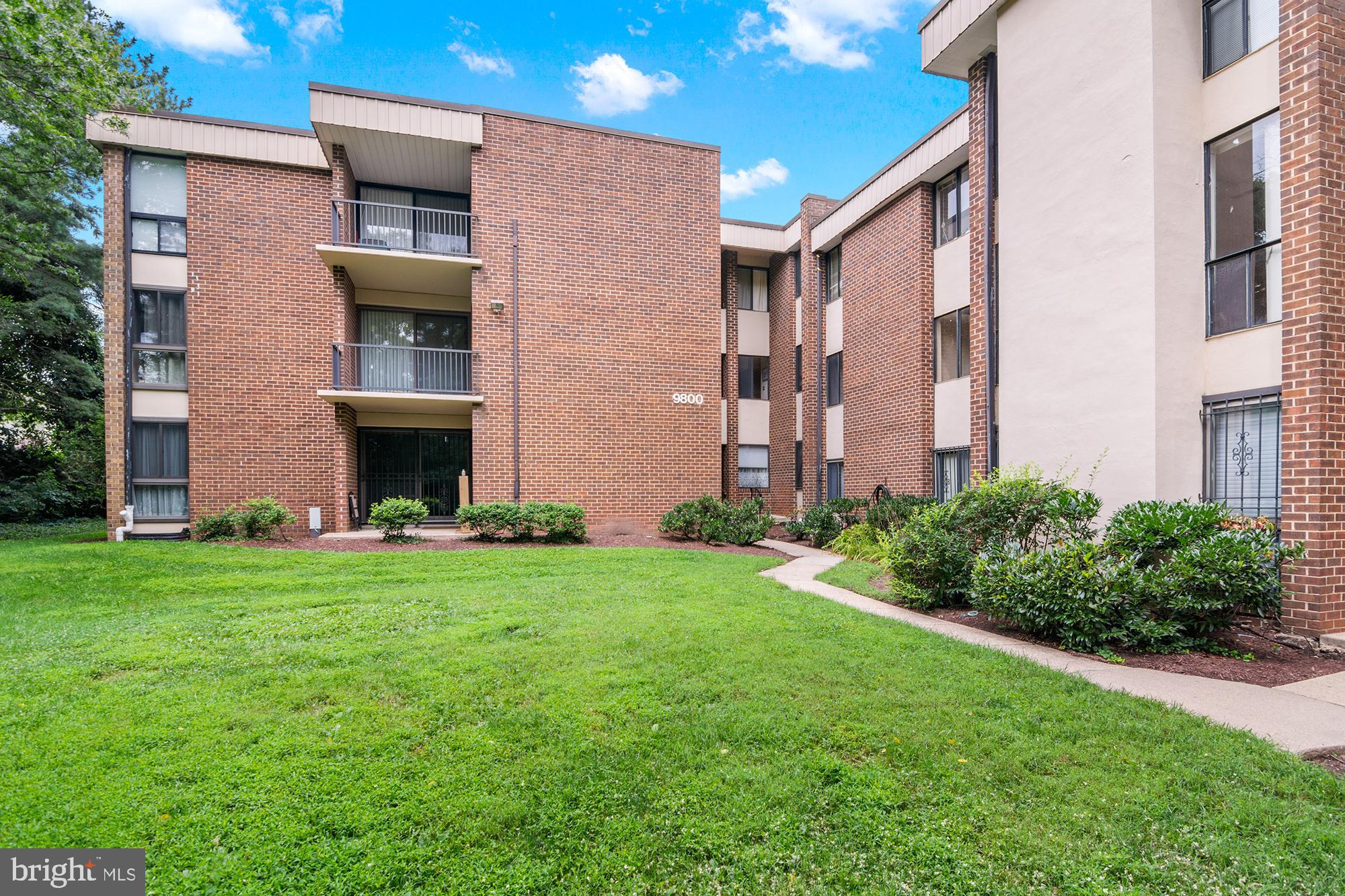 AMERICANA CENTRE - Residential