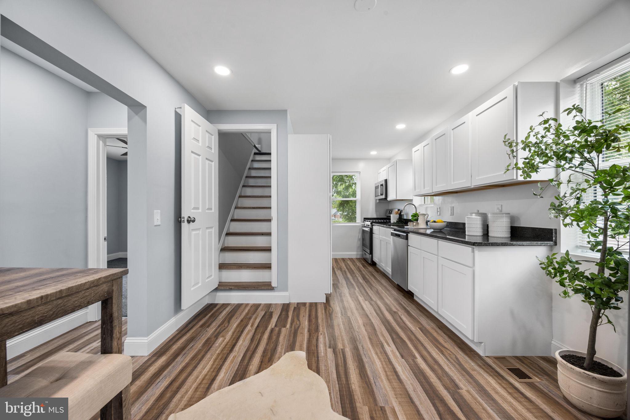 PARKVILLE - Residential