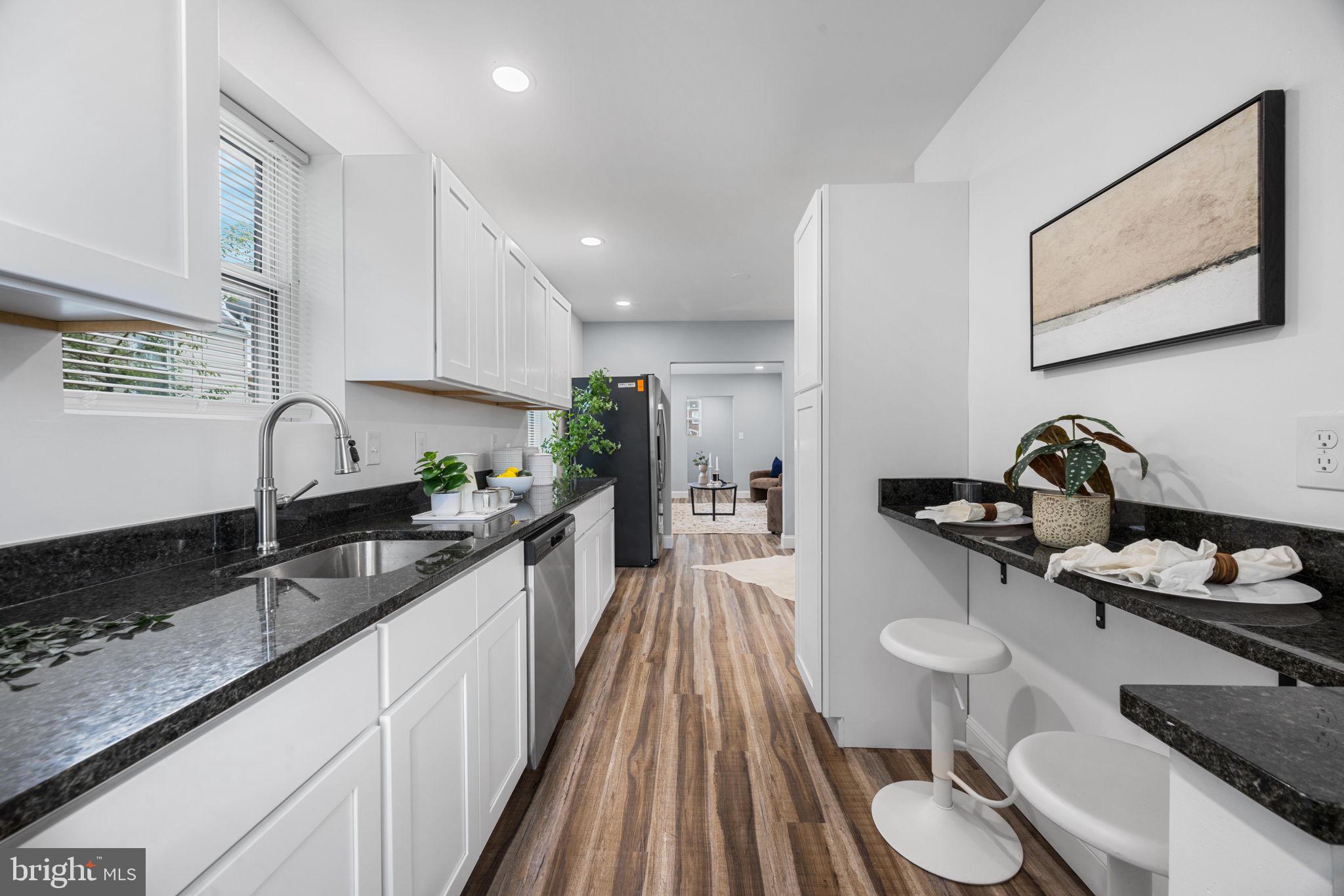 PARKVILLE - Residential