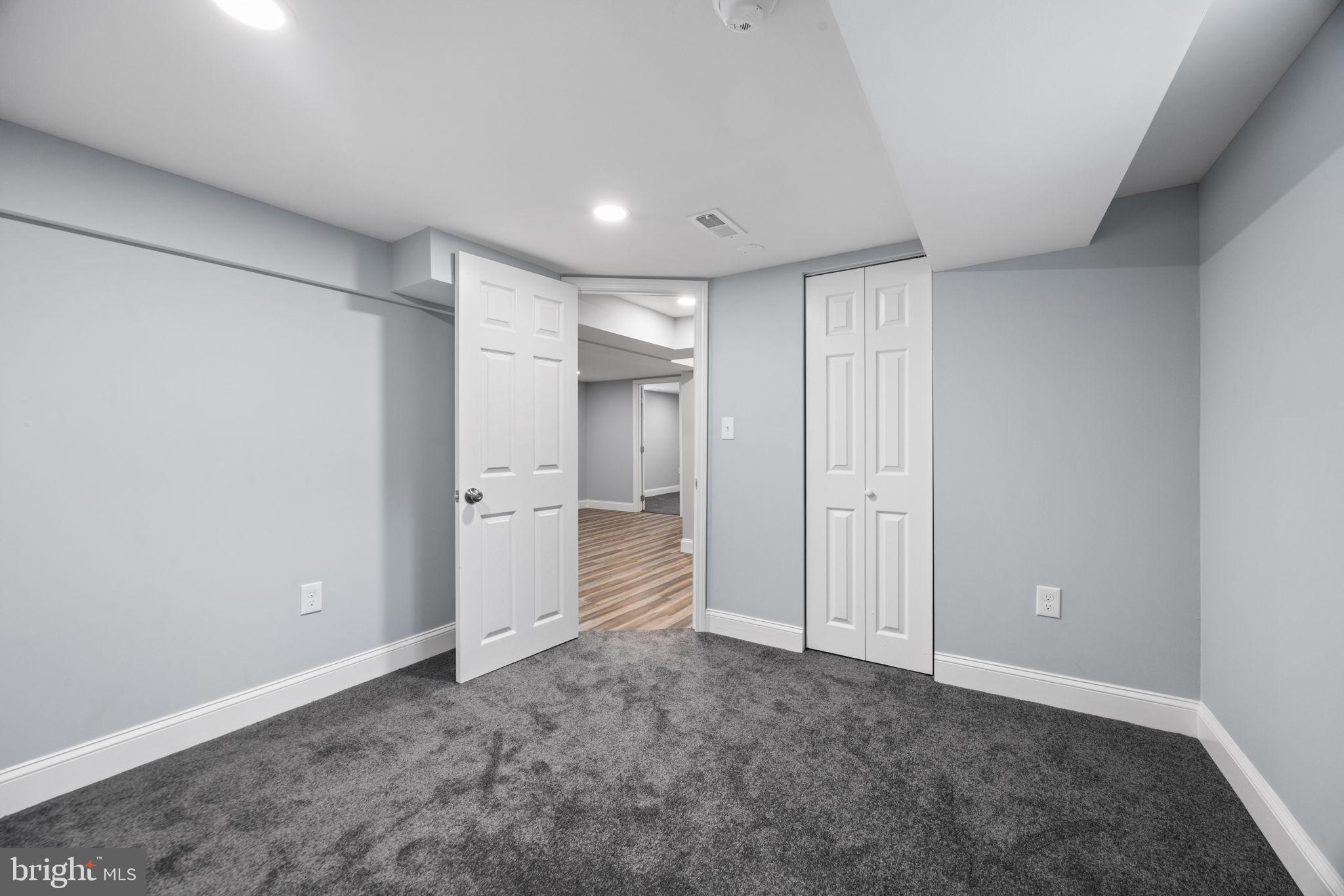 PARKVILLE - Residential