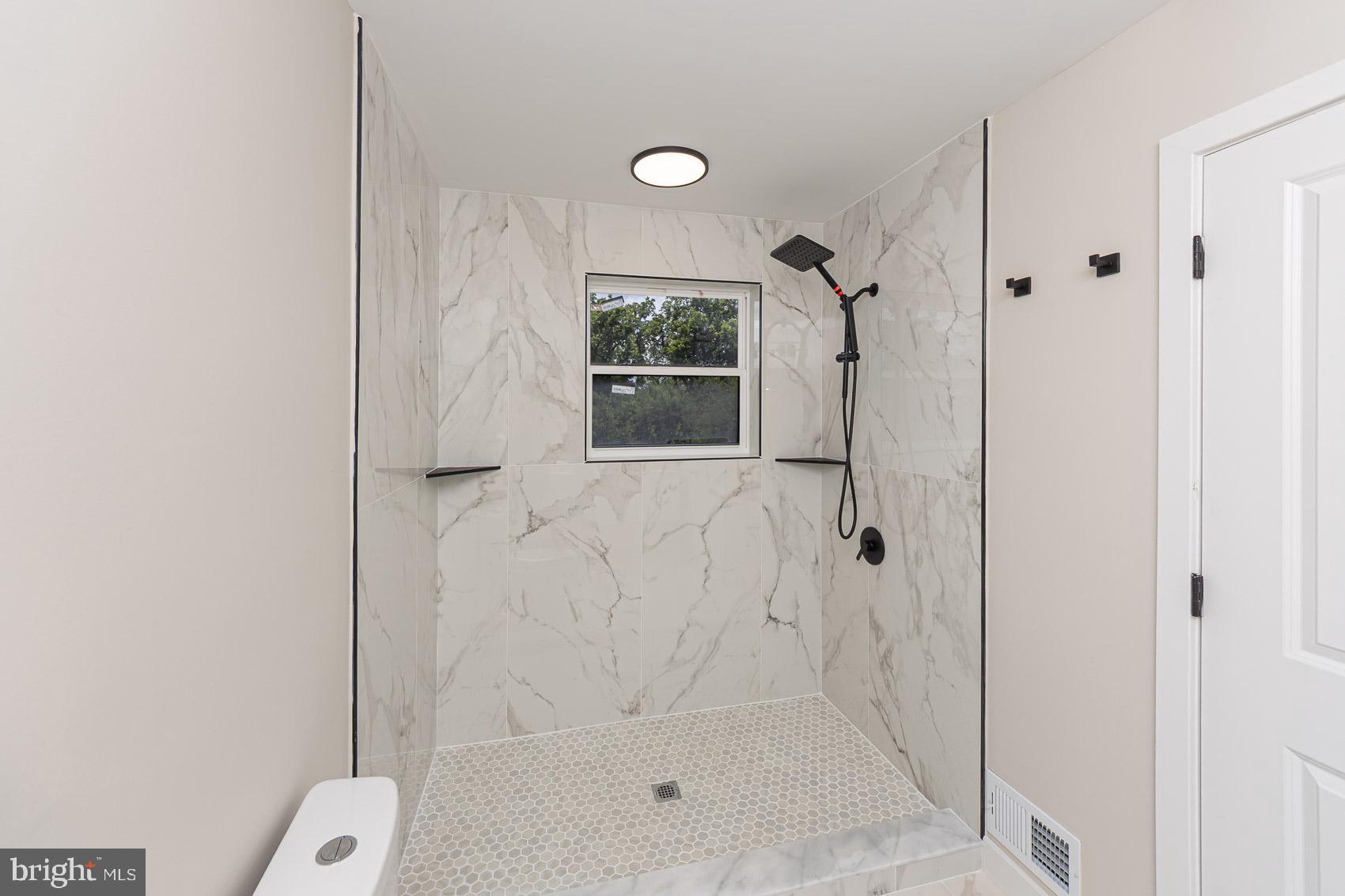 HOWARD PARK - Residential