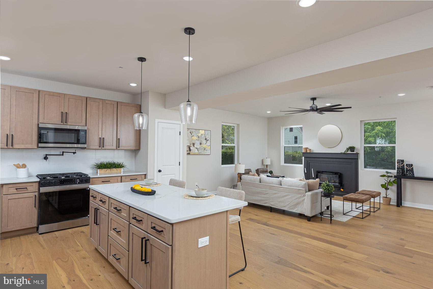 HOWARD PARK - Residential