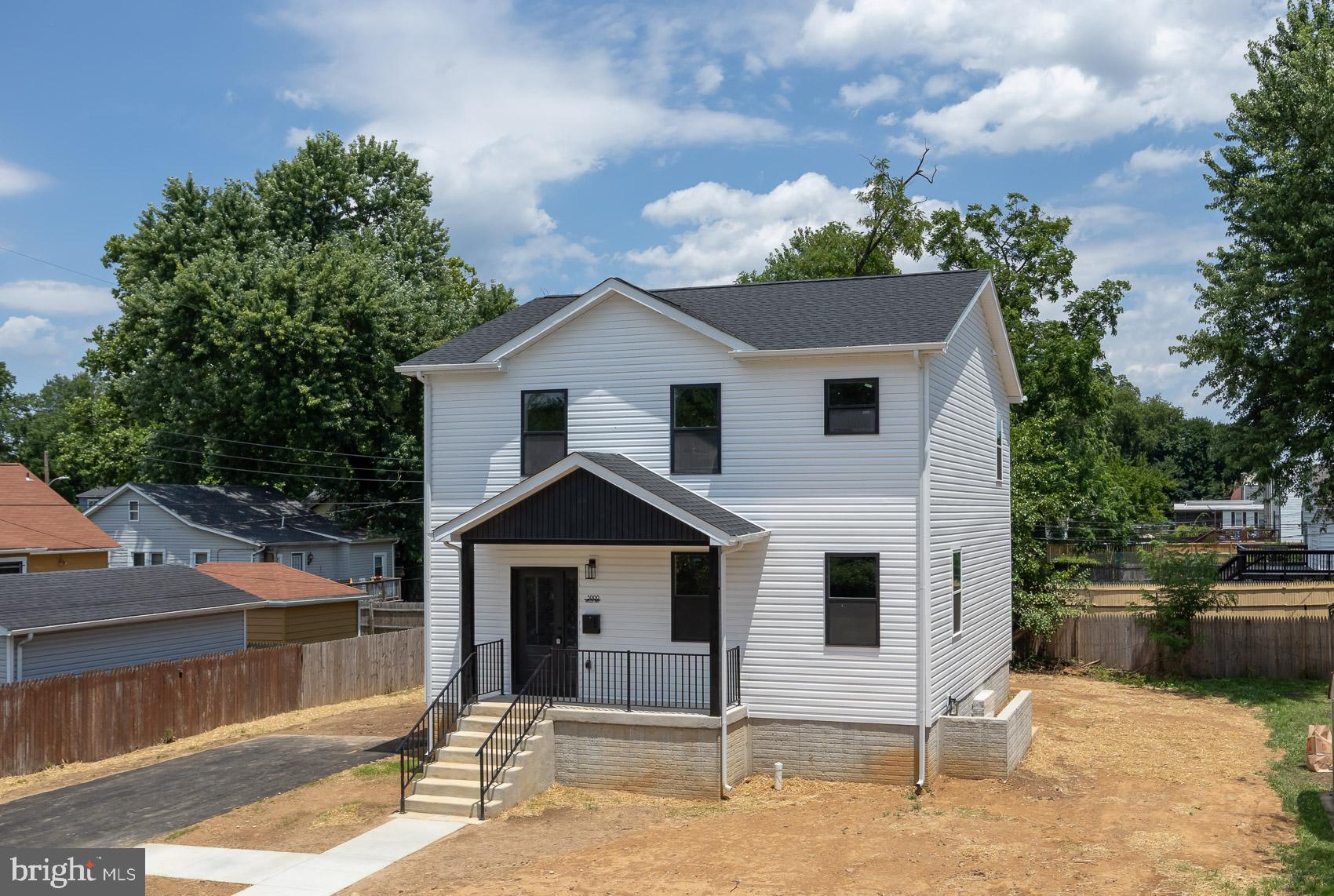 HOWARD PARK - Residential