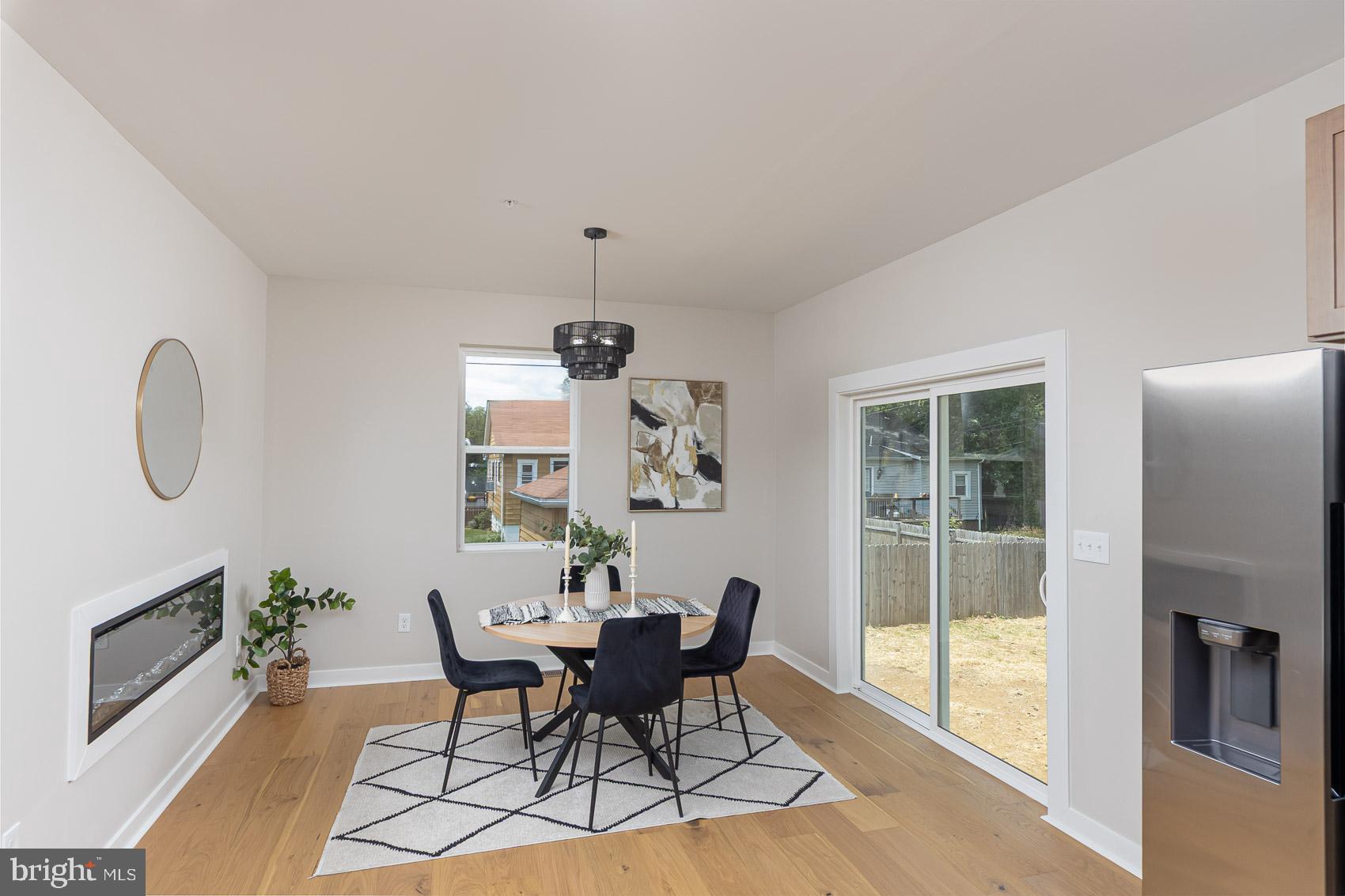 HOWARD PARK - Residential