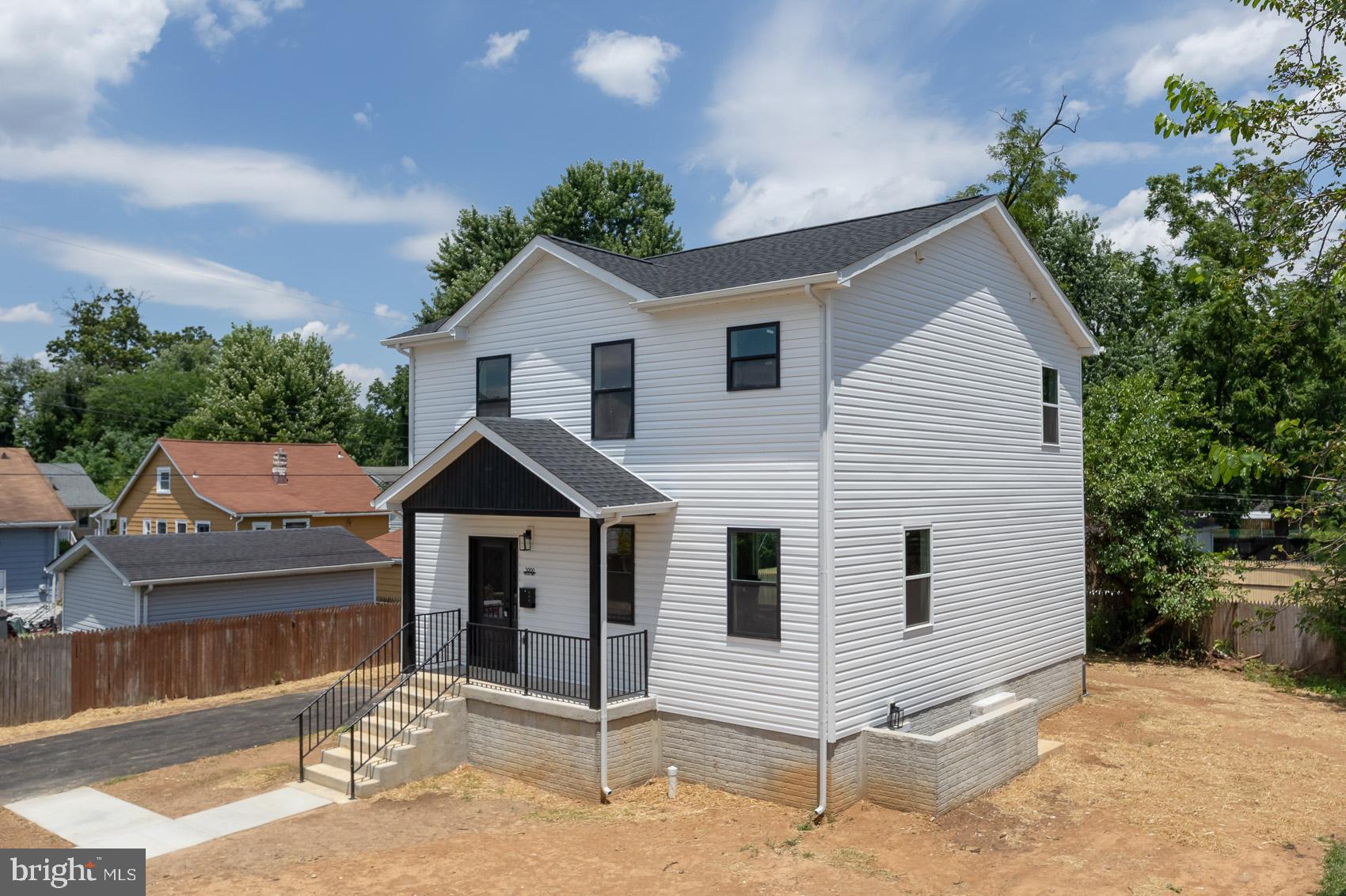 HOWARD PARK - Residential
