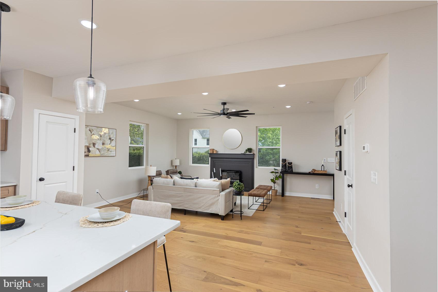 HOWARD PARK - Residential