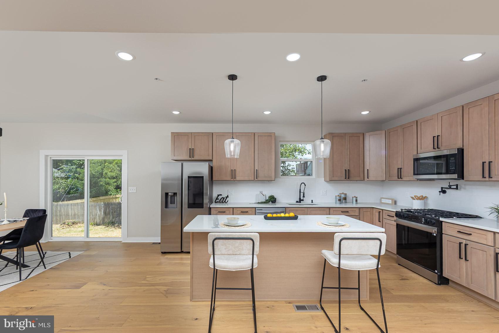 HOWARD PARK - Residential