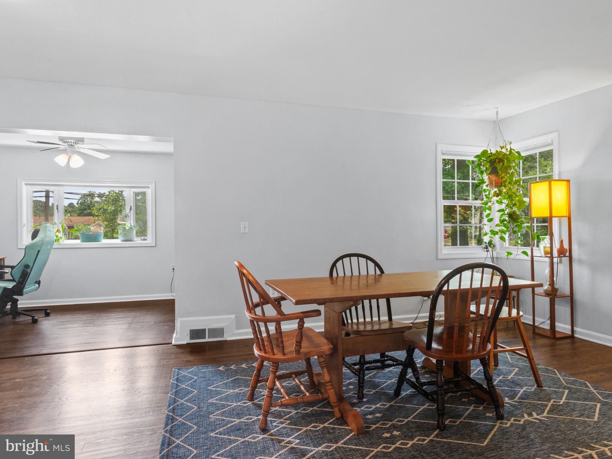 SOUTHDOWN SHORES - Residential