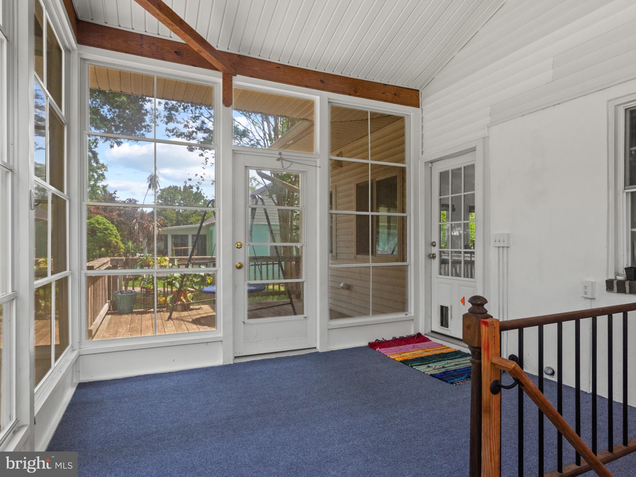 SOUTHDOWN SHORES - Residential
