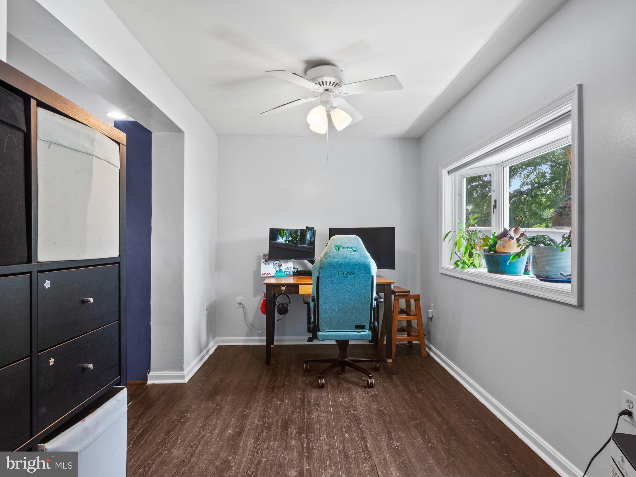 SOUTHDOWN SHORES - Residential