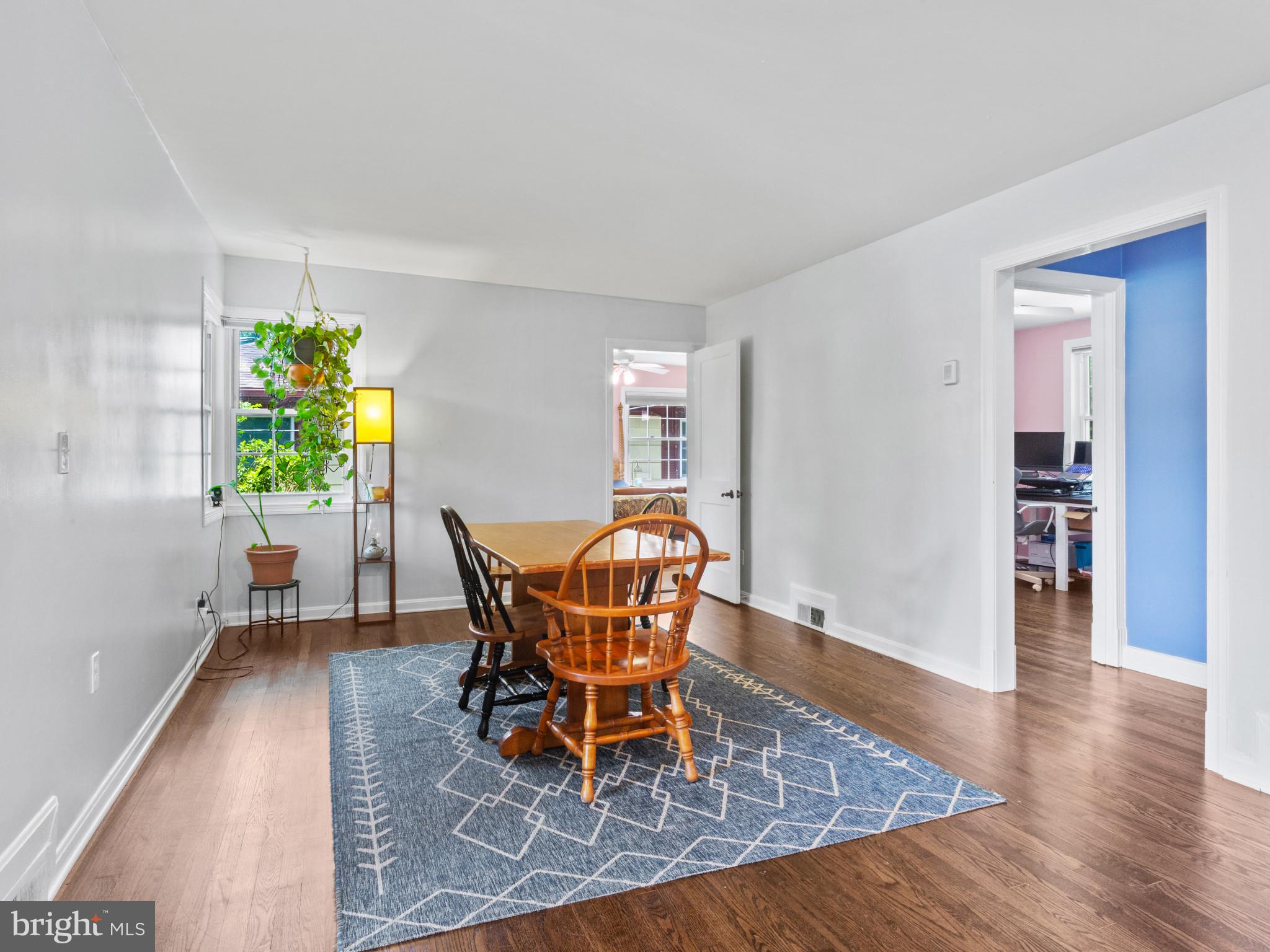 SOUTHDOWN SHORES - Residential