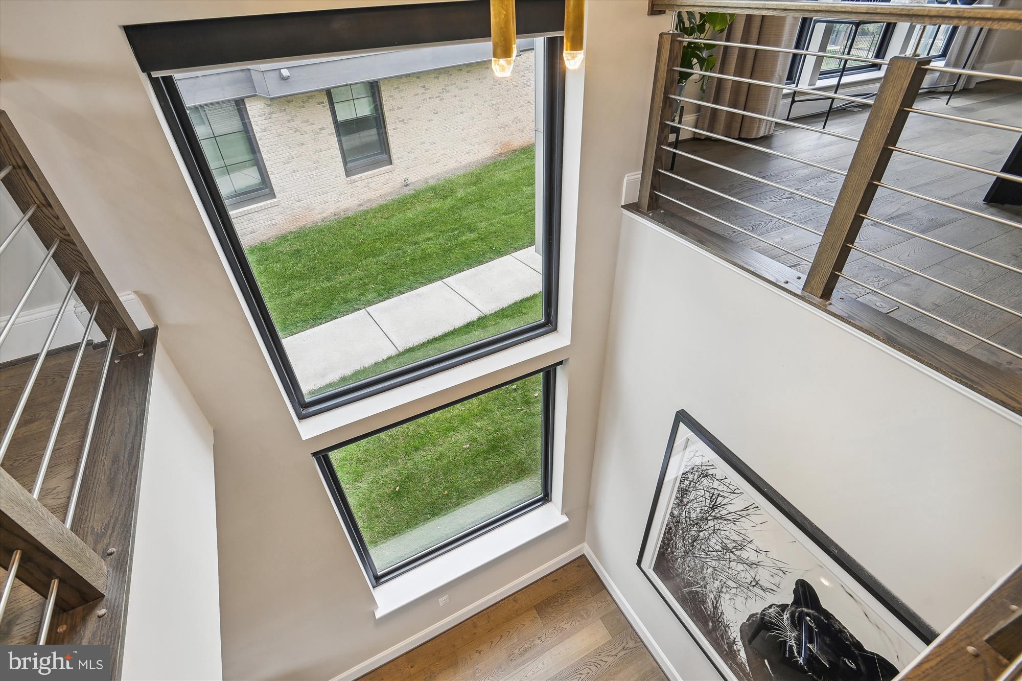 ONE LOUDOUN - Residential