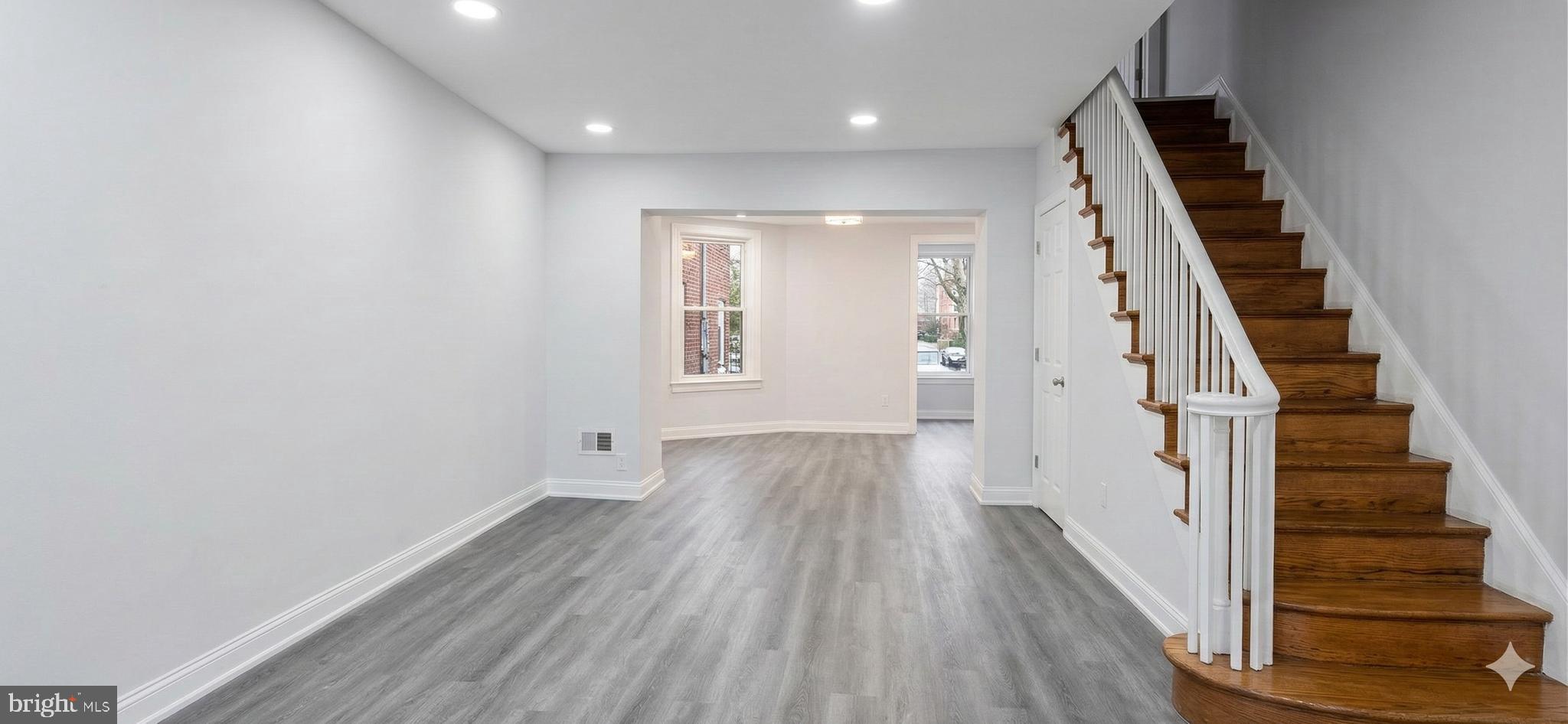 PHILADELPHIA - Residential