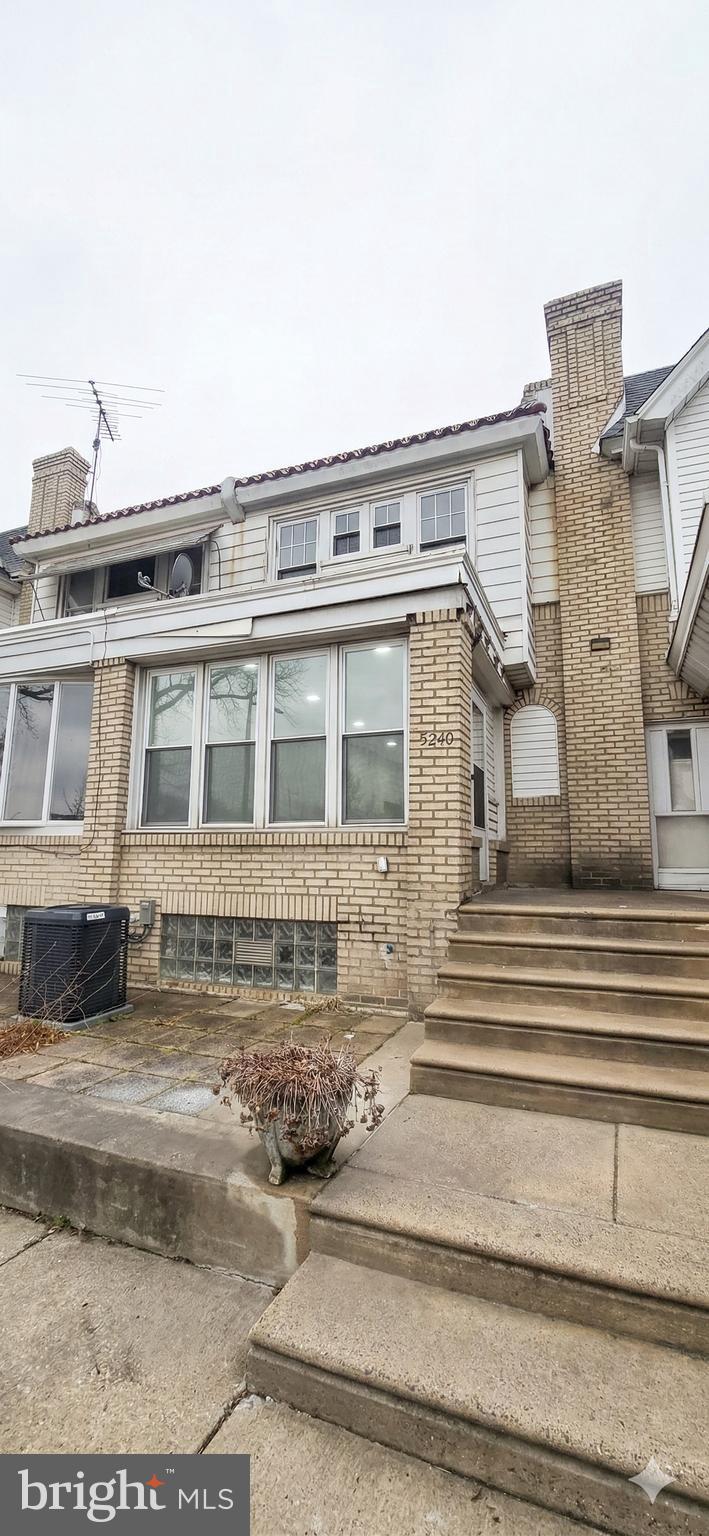 PHILADELPHIA - Residential