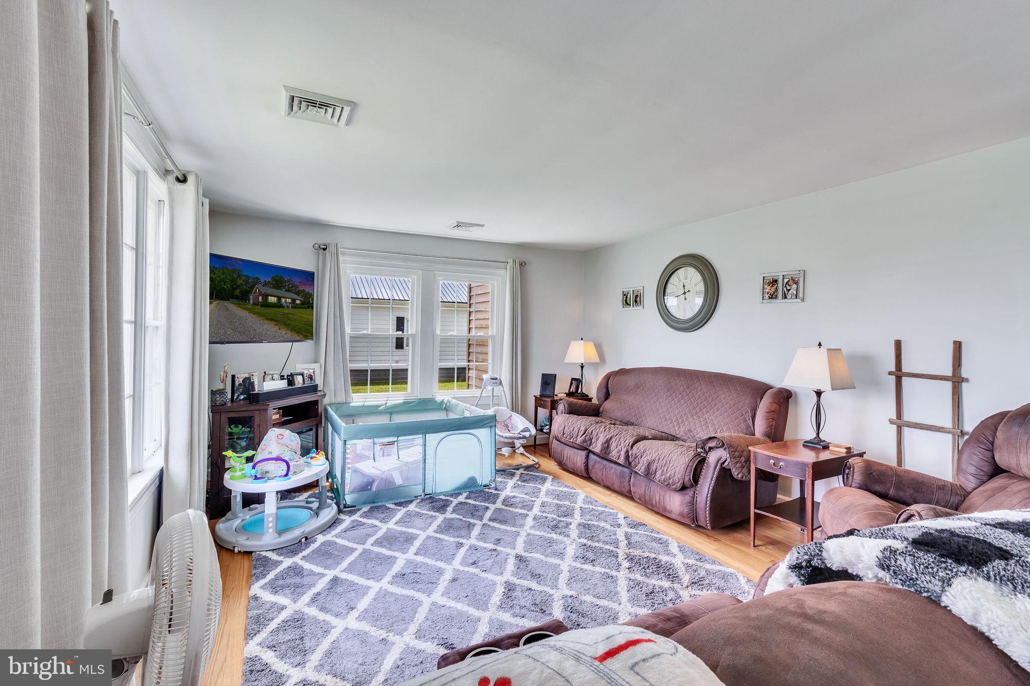 HEATHSVILLE - Residential