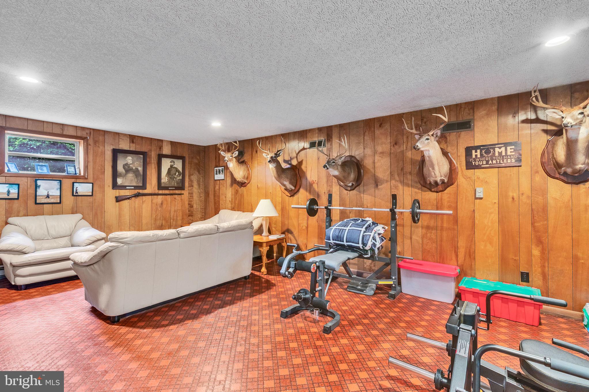 HEATHSVILLE - Residential