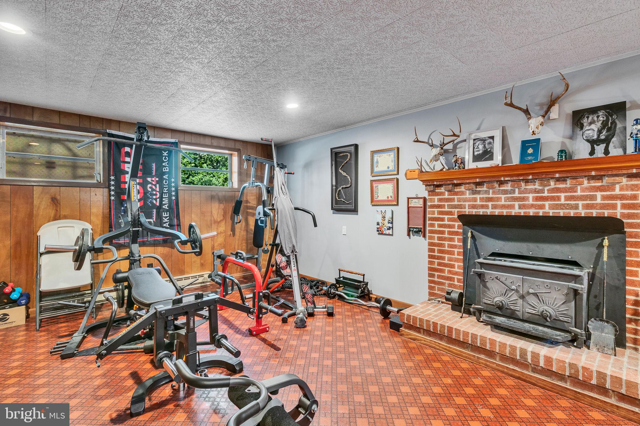 HEATHSVILLE - Residential