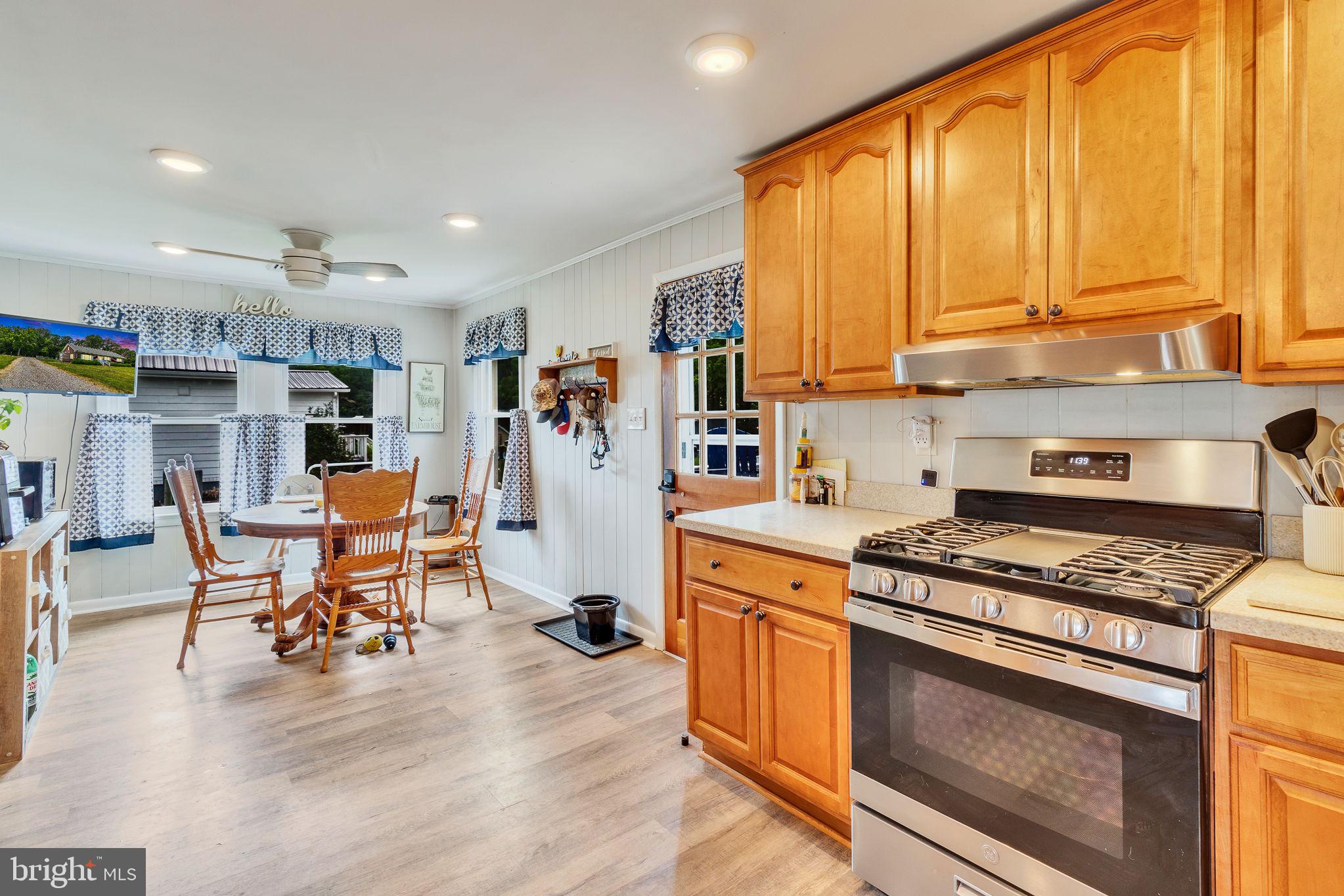 HEATHSVILLE - Residential