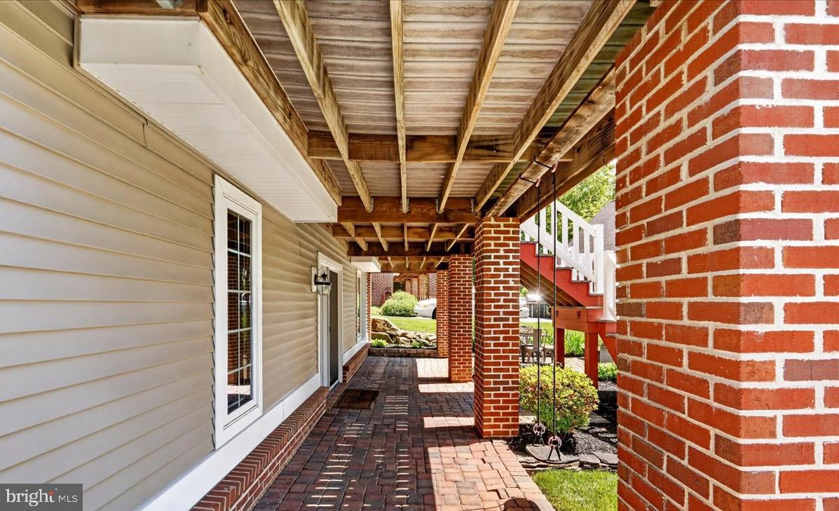 WEATHERSTONE - Residential