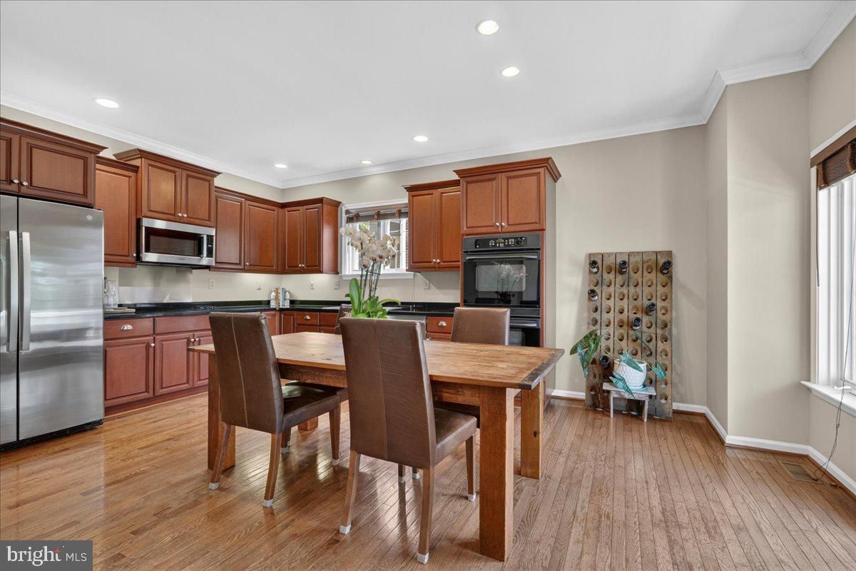 WEATHERSTONE - Residential