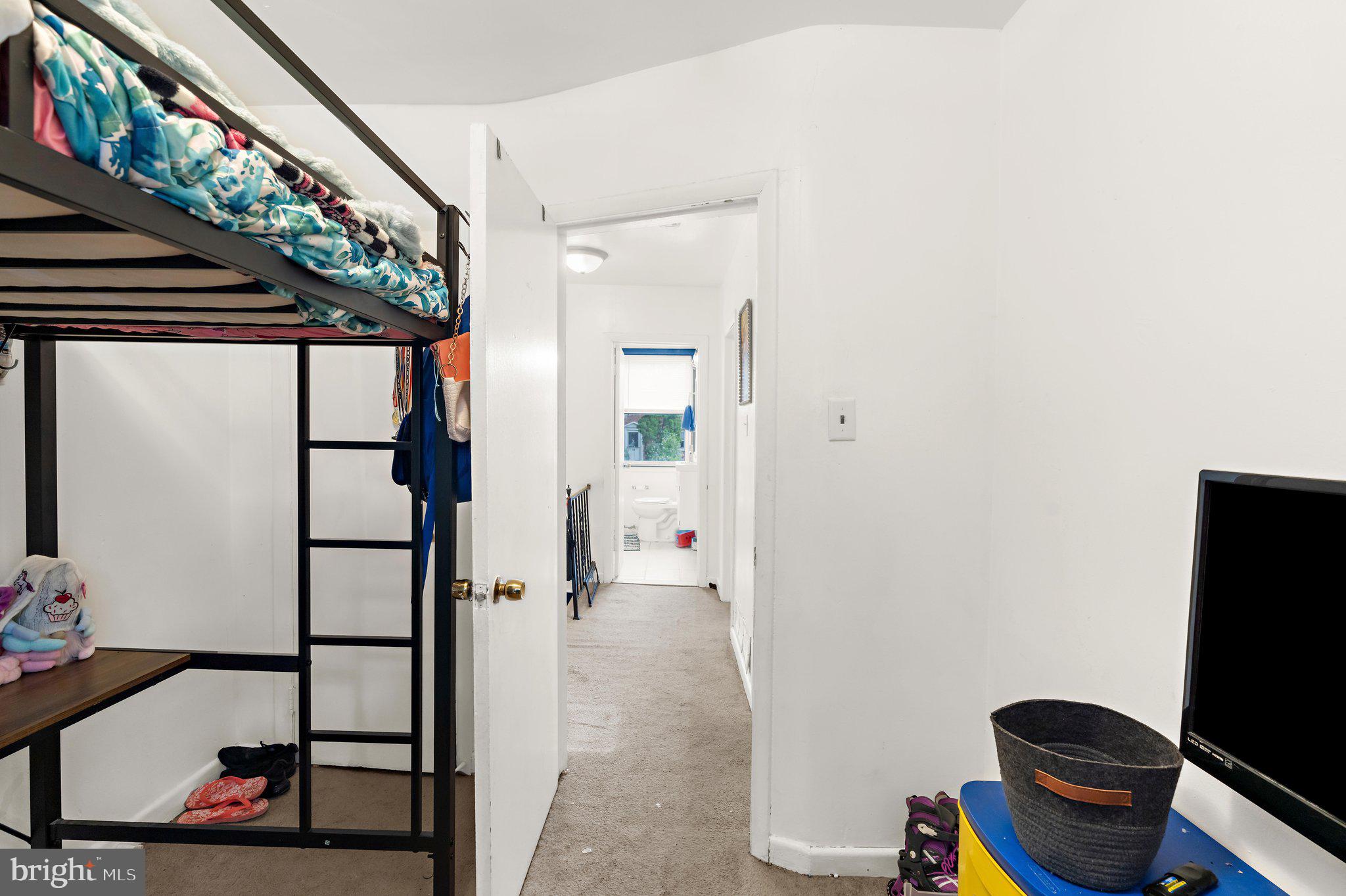 BEVERLY HILLS - Residential