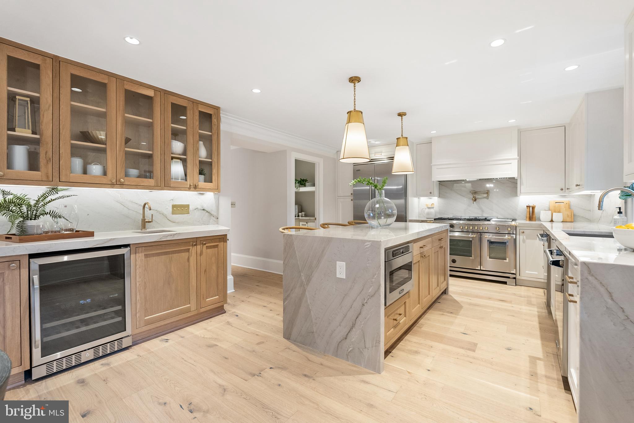 SPRING VALLEY - Residential