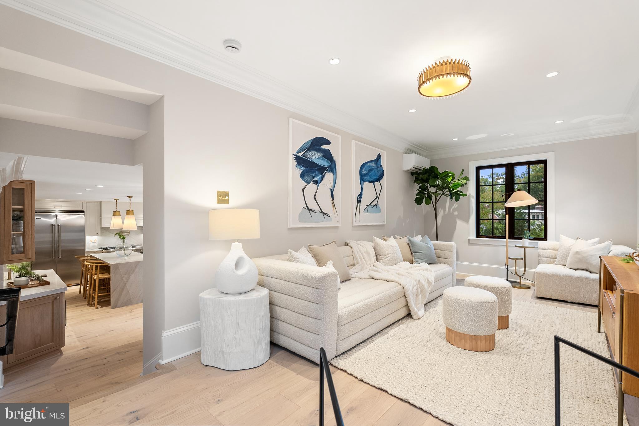 SPRING VALLEY - Residential