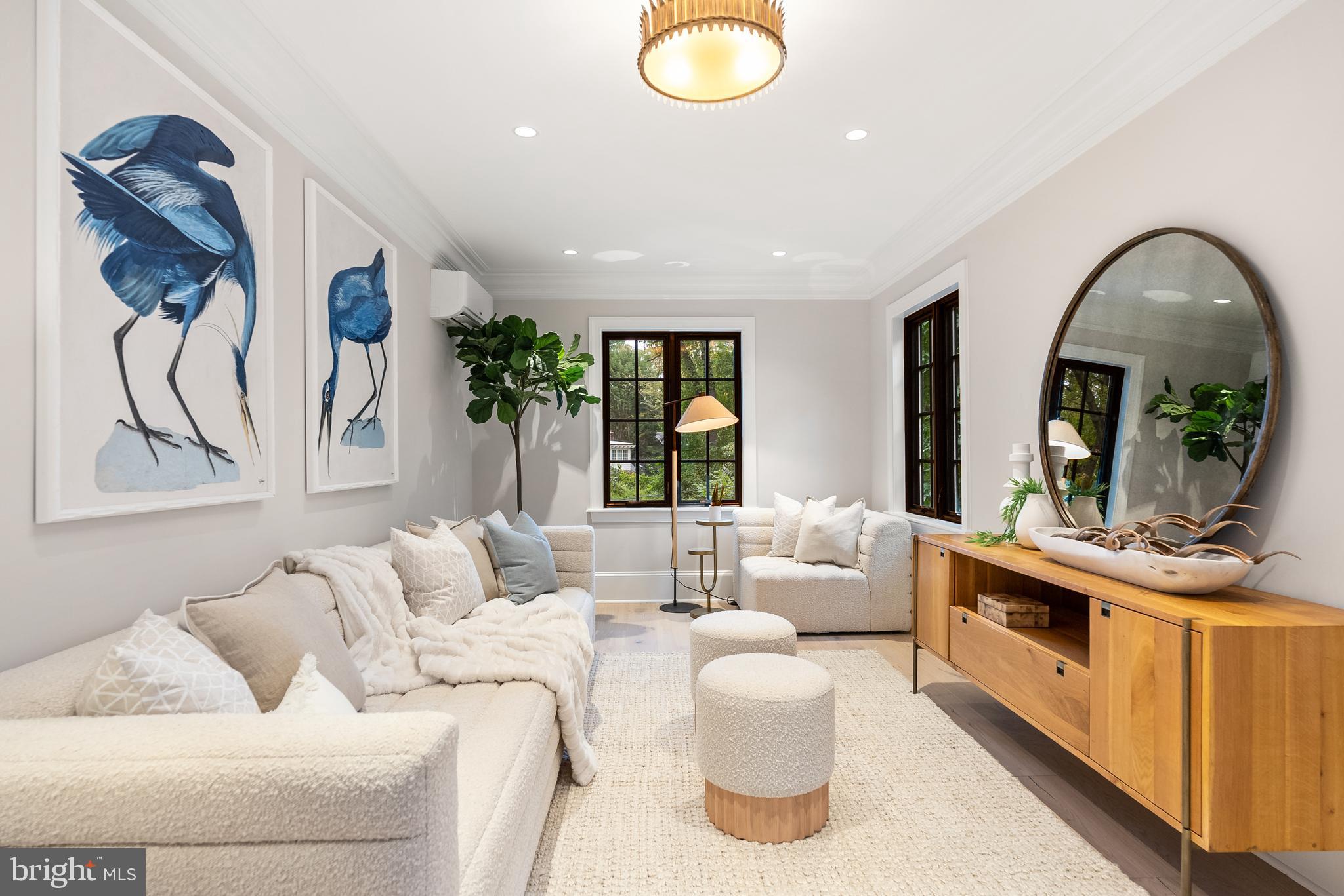 SPRING VALLEY - Residential