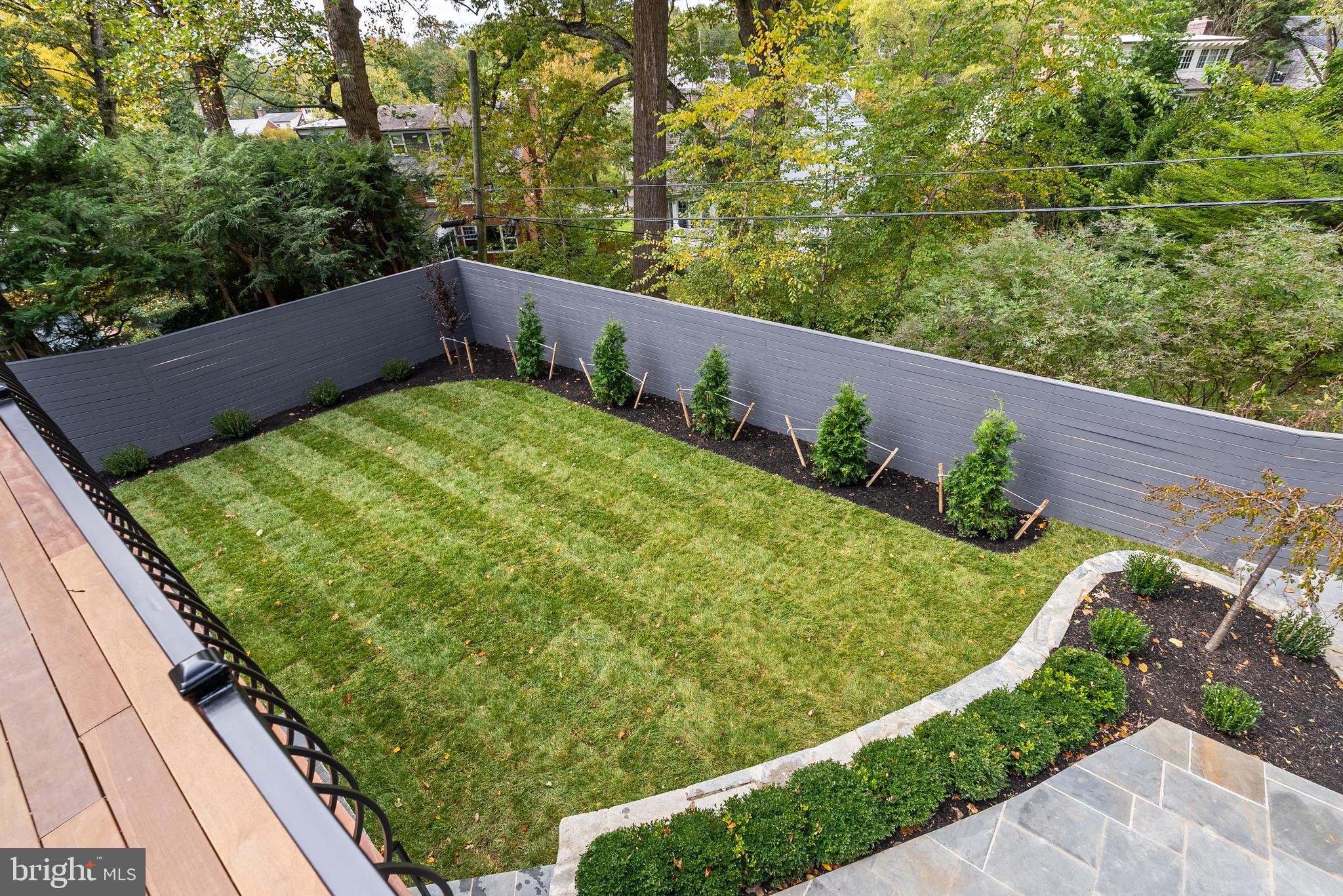 SPRING VALLEY - Residential