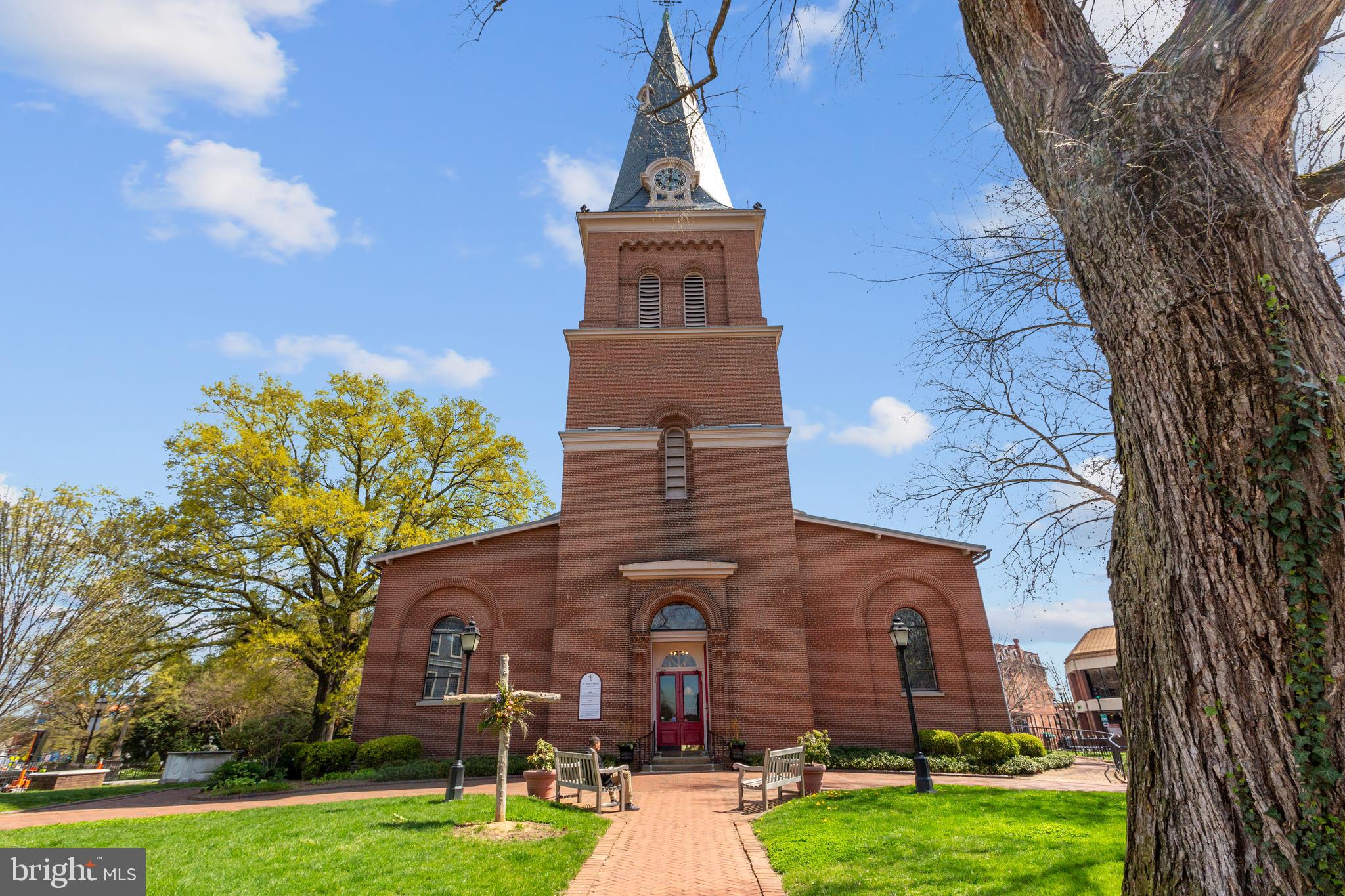 ANNAPOLIS - Commercial Sale