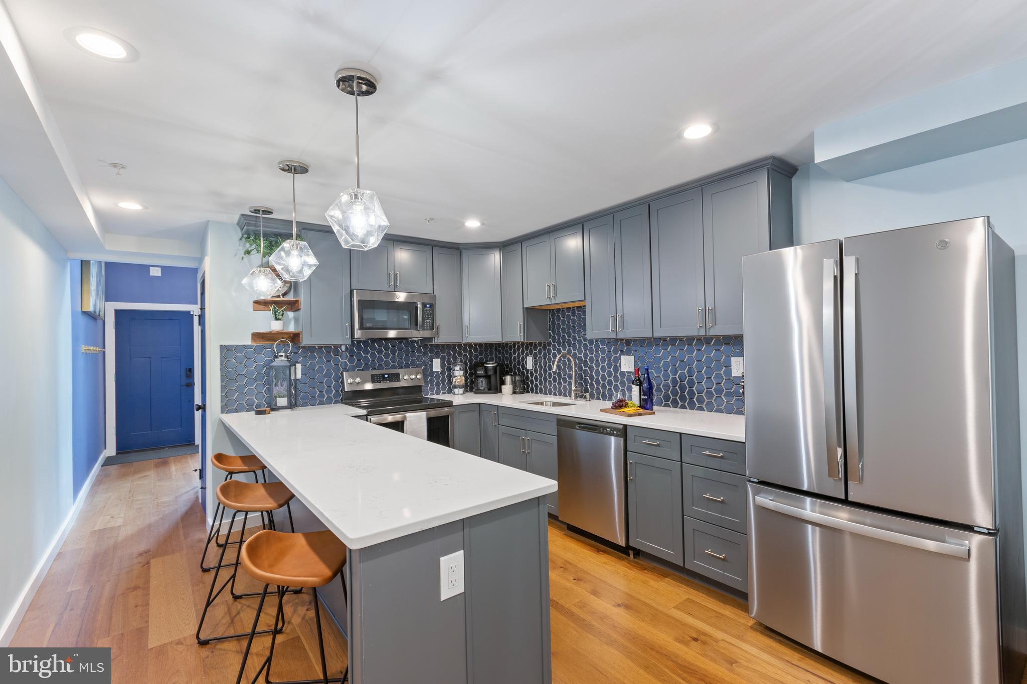 ANNAPOLIS - Commercial Sale
