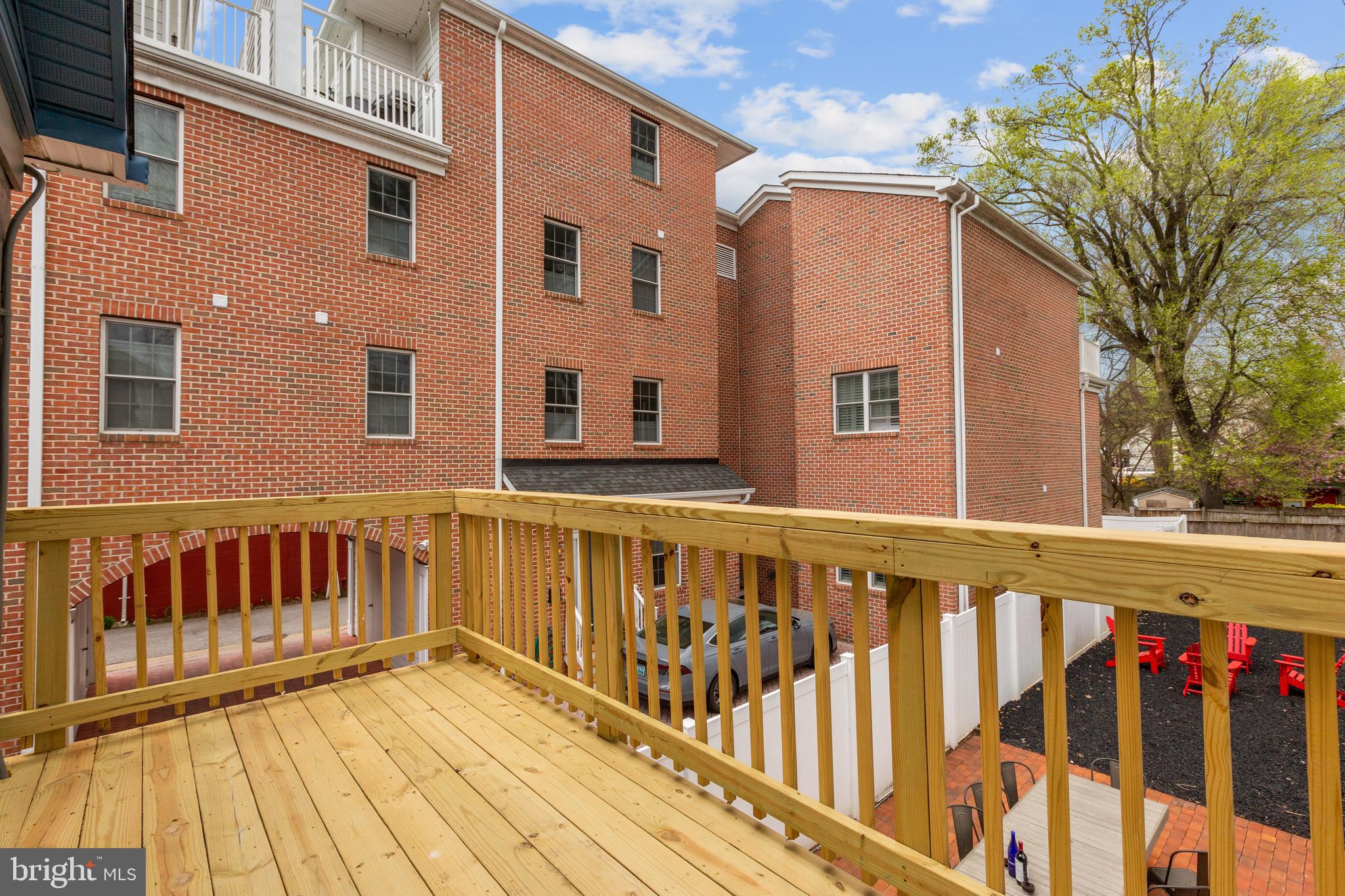 ANNAPOLIS - Commercial Sale